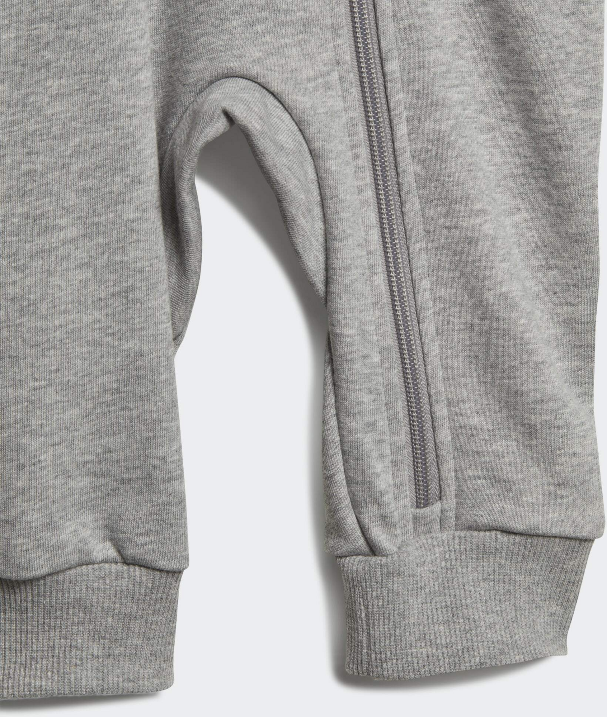 ADIDAS, Adidas Essentials 3-stripes Bodysuit I Sweatshirttyg För Barn