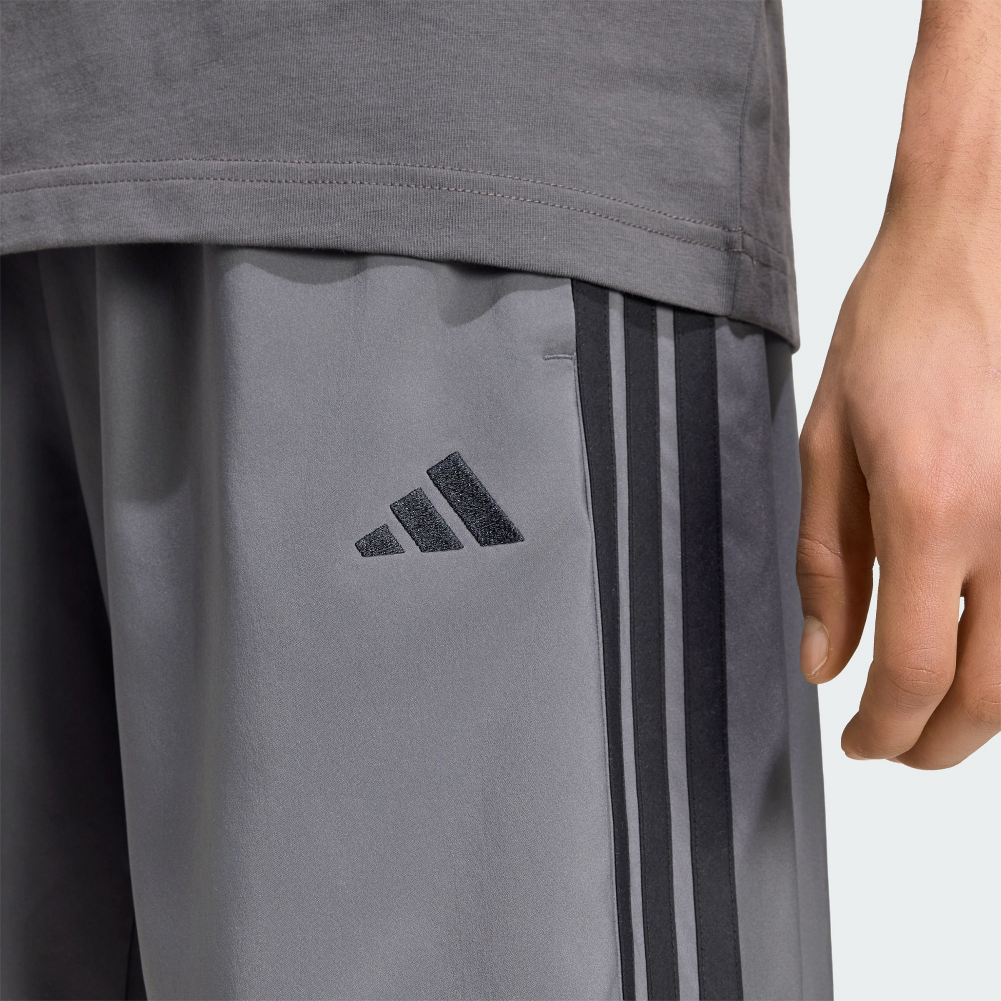 ADIDAS, Adidas Essentials 3-stripes Chelsea Lite Woven Shorts