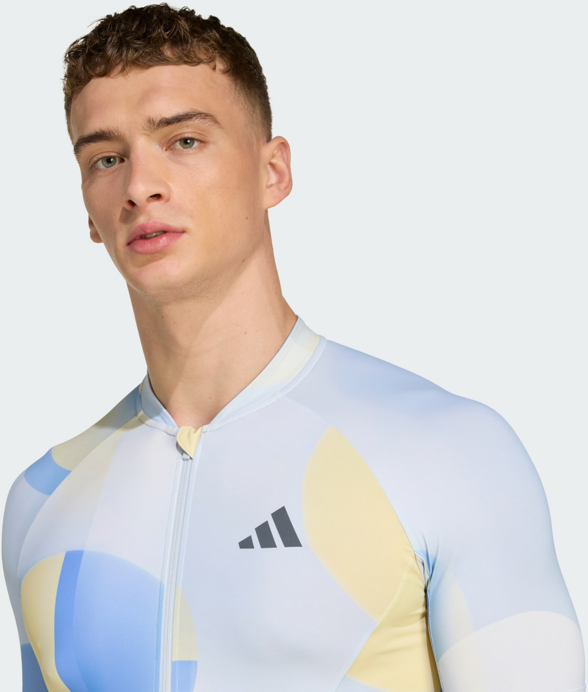 ADIDAS, Adidas Essentials 3-stripes Light In Motion Graphic-tröja