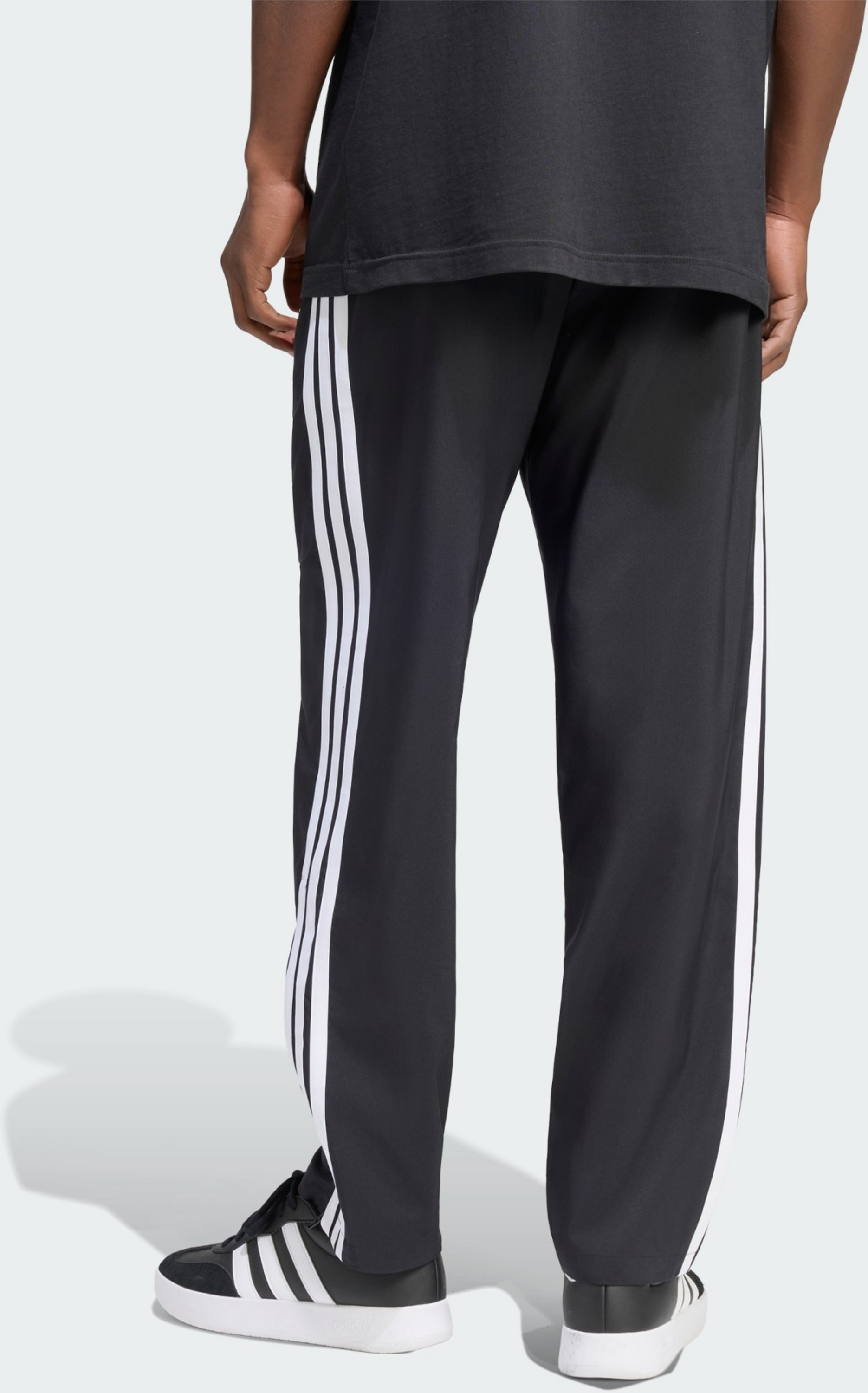ADIDAS, Adidas Essentials 3-stripes Stanford Lite V&auml;vda Byxor Med Avsmalnande Ben Utan Muddar