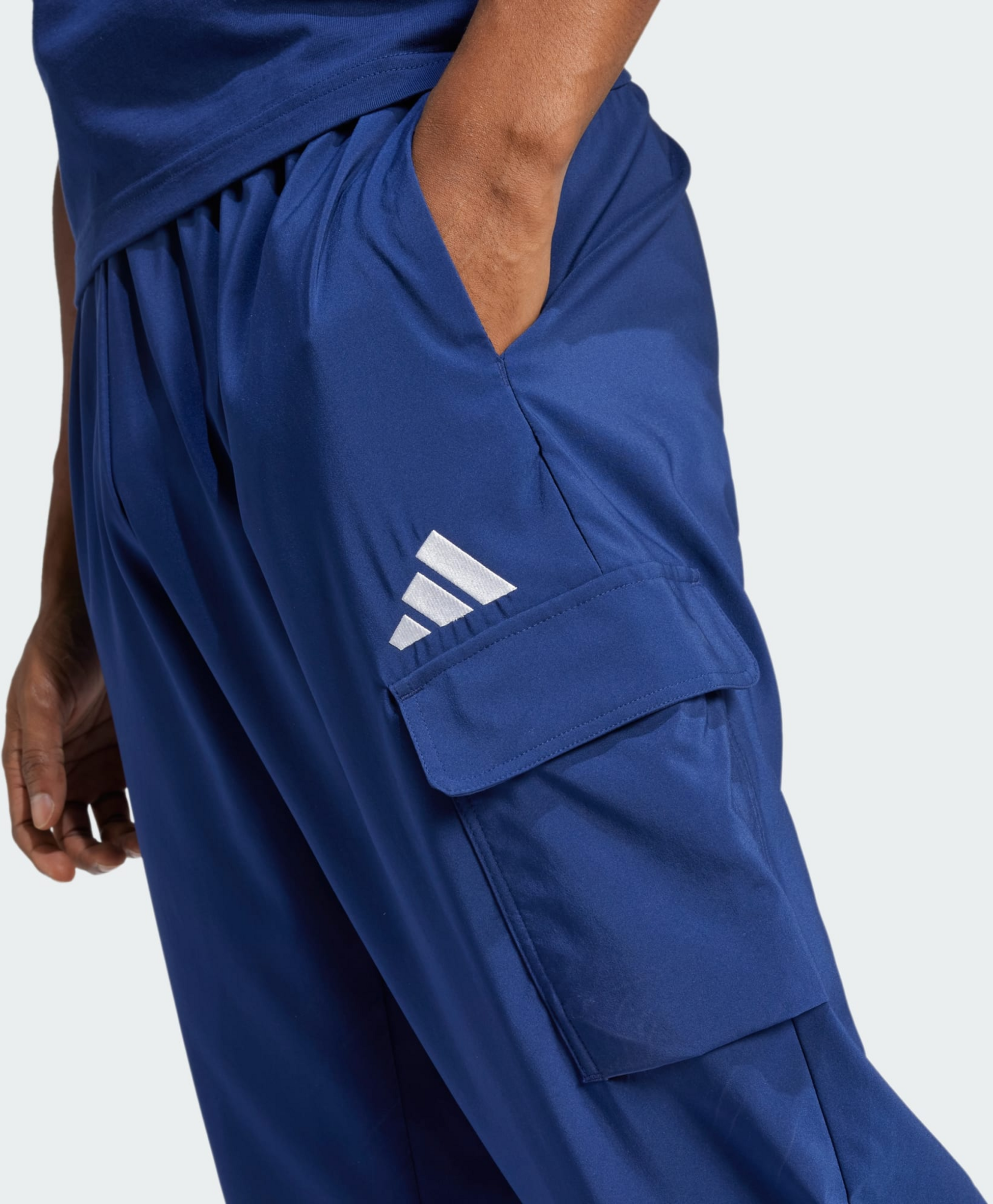 ADIDAS, Adidas Essentials Small Logo Cargobyxor