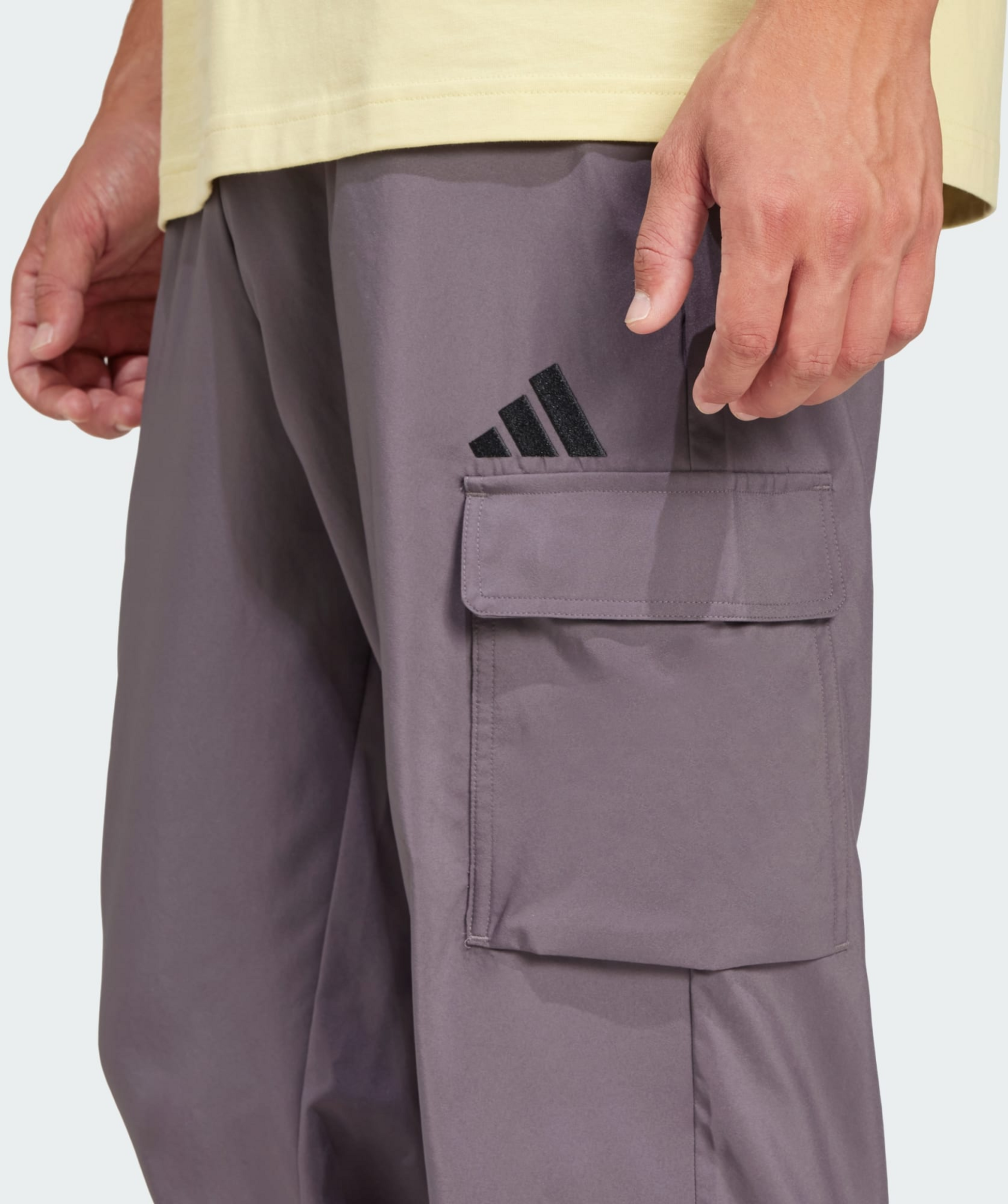 ADIDAS, Adidas Essentials Small Logo Cargobyxor