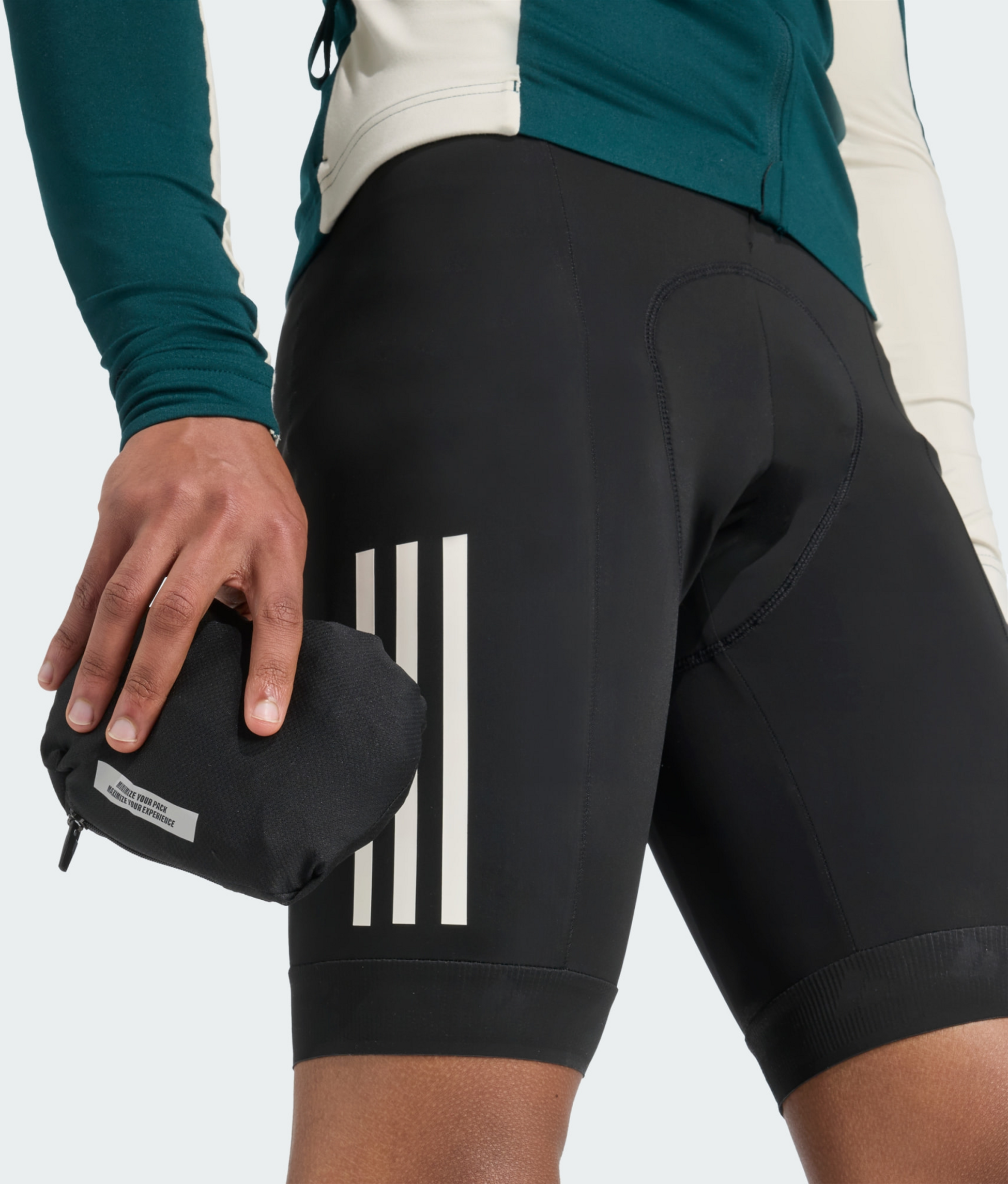 ADIDAS, Adidas Essentials Vindtät Väst