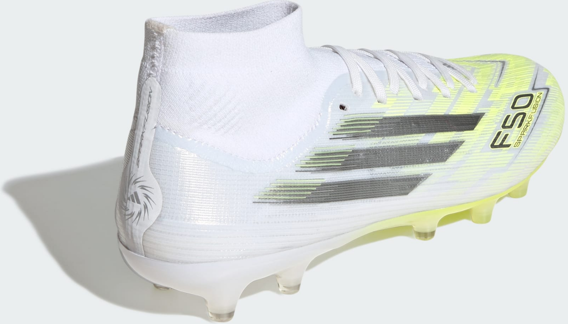 ADIDAS, Adidas F50 Sparkfusion Pro Mid Cut Firm Ground / Artificial Ground Fotbollsskor F&ouml;r Damer