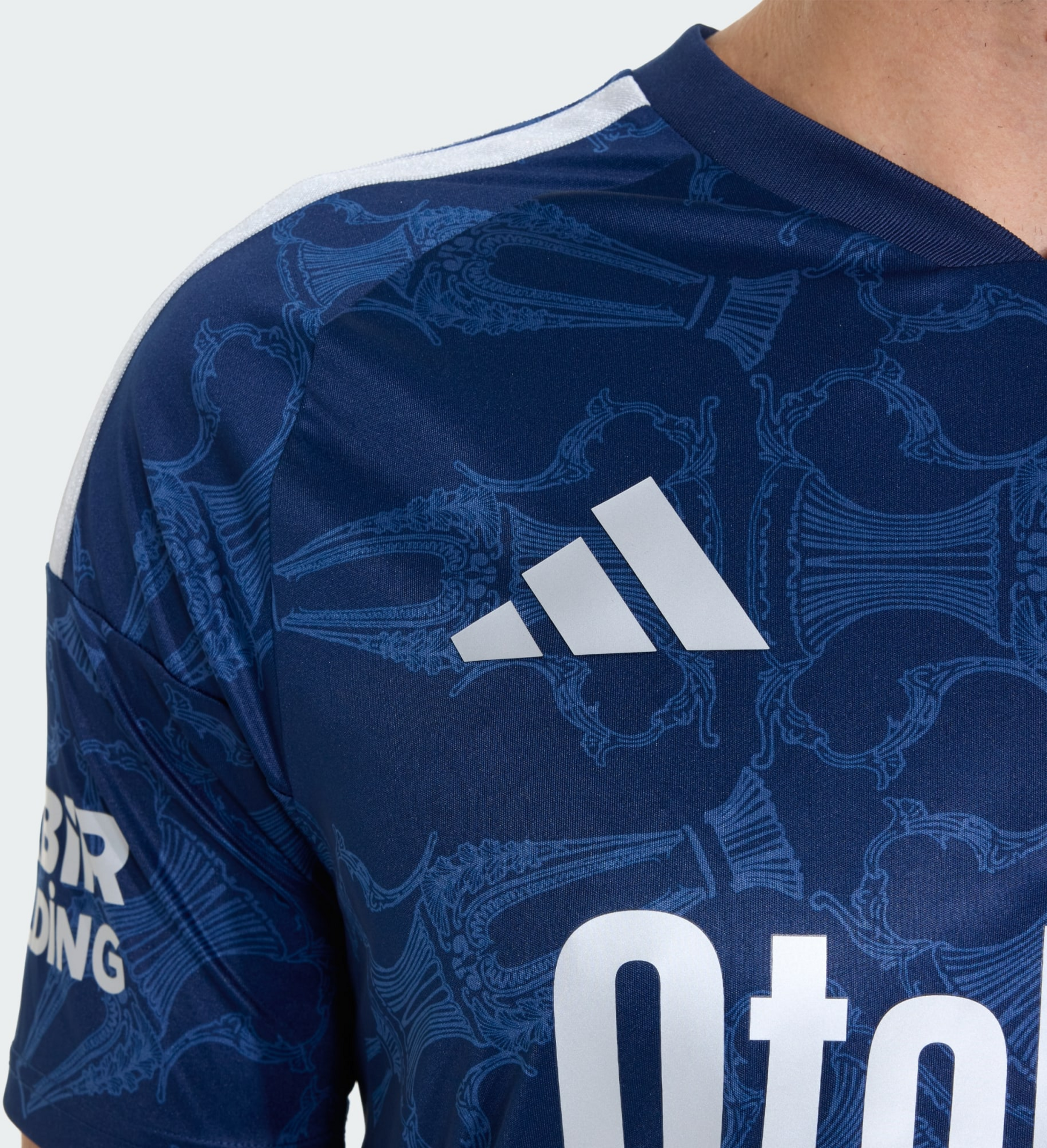 ADIDAS, Adidas Fenerbahce 2026/2027 Tredjetr&ouml;ja