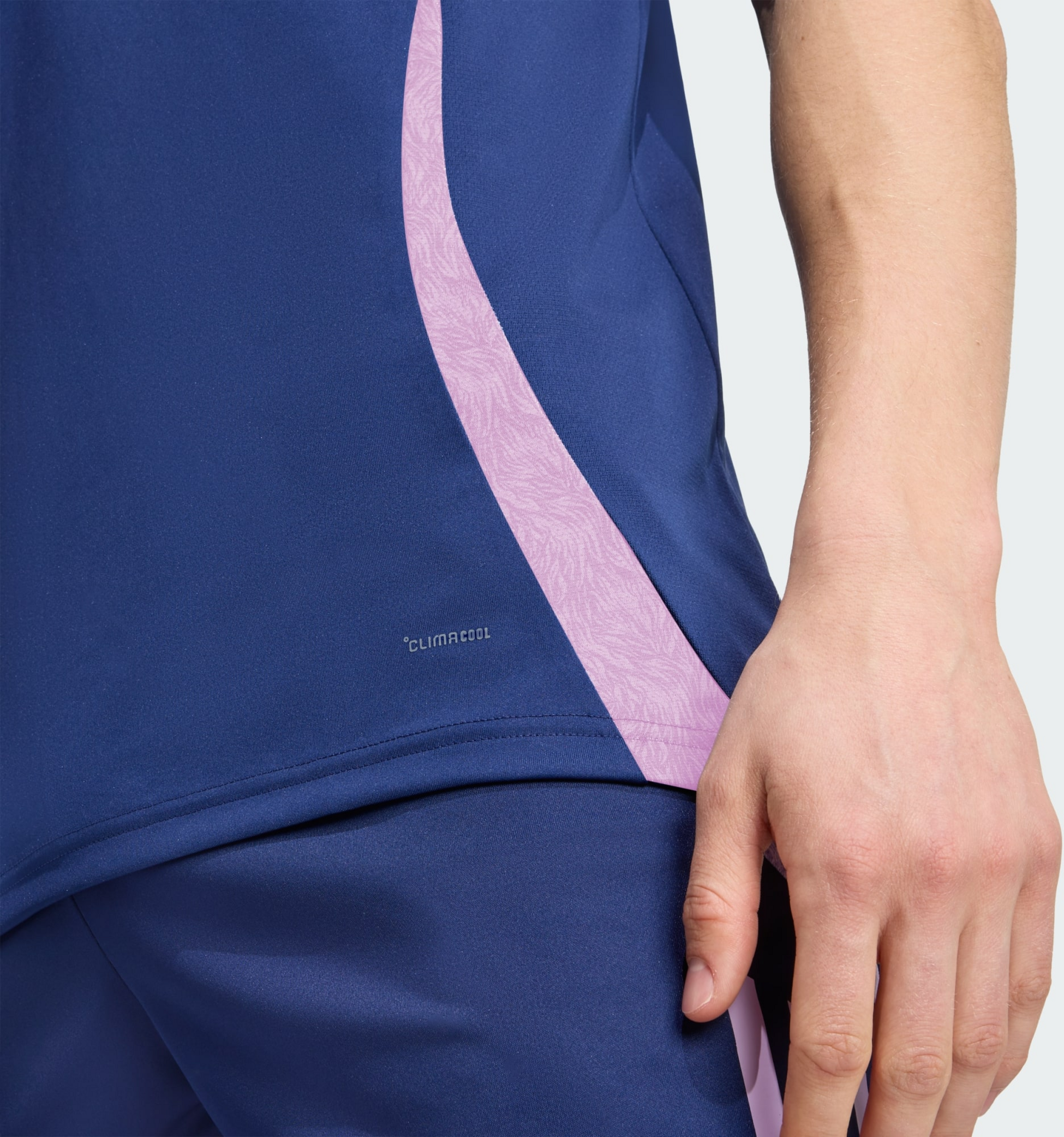 ADIDAS, Adidas Frankrike Linne