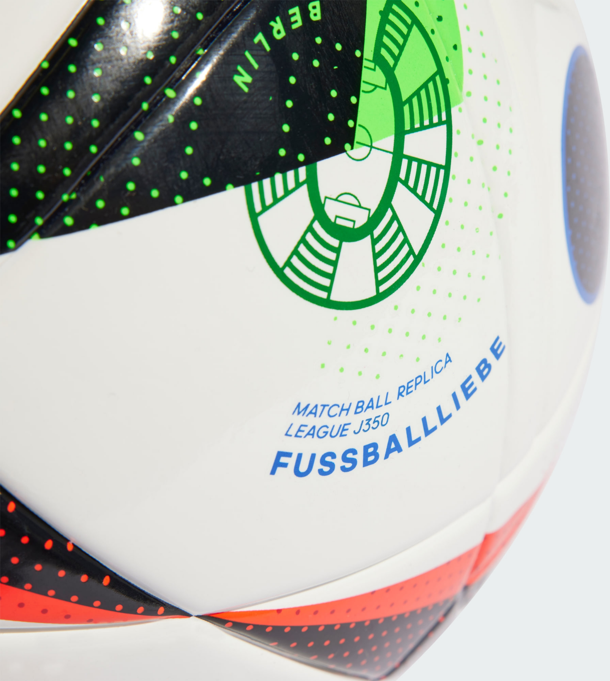 ADIDAS, Adidas Fussballliebe League Fotboll Barn