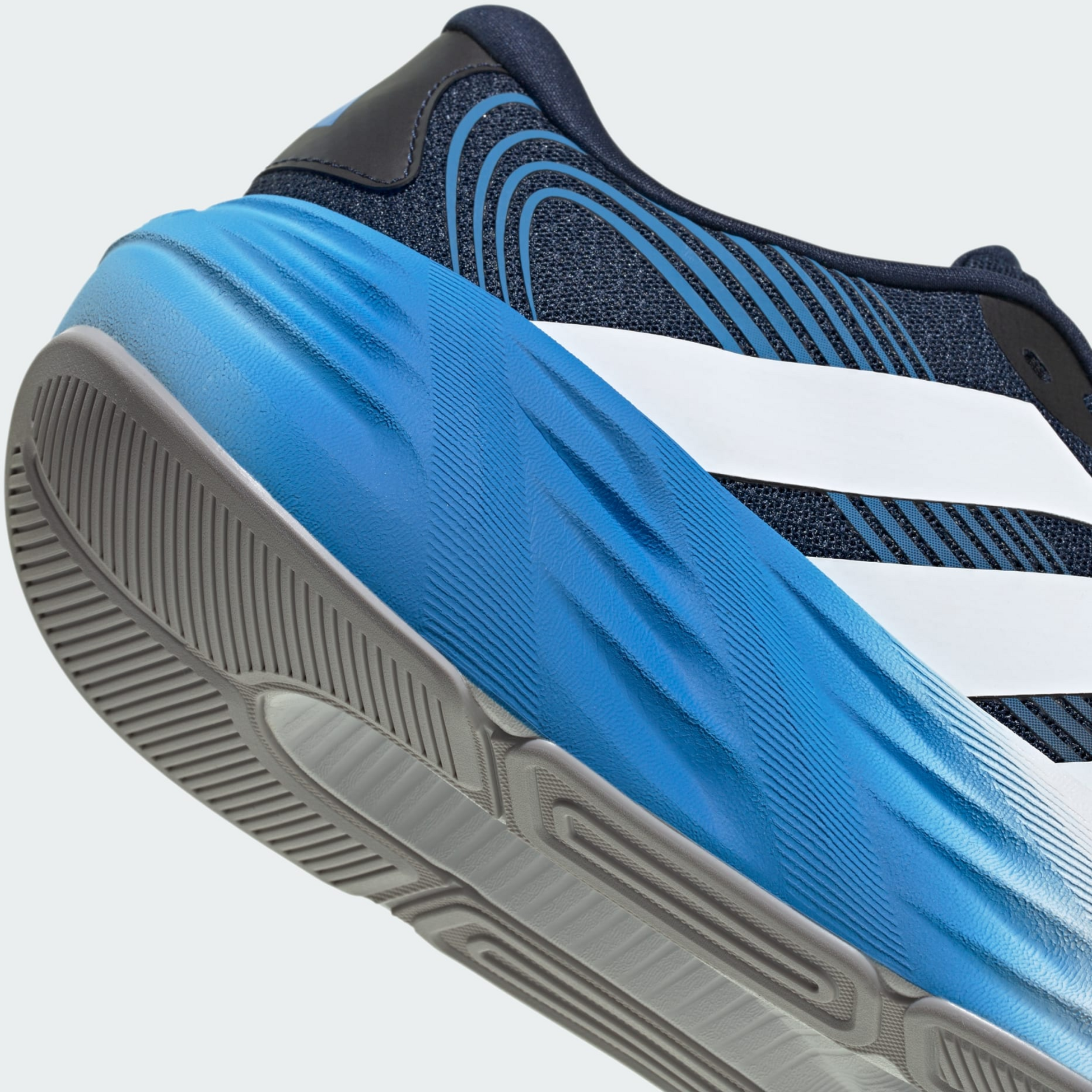 ADIDAS, Adidas Galaxy 8 L&ouml;parskor