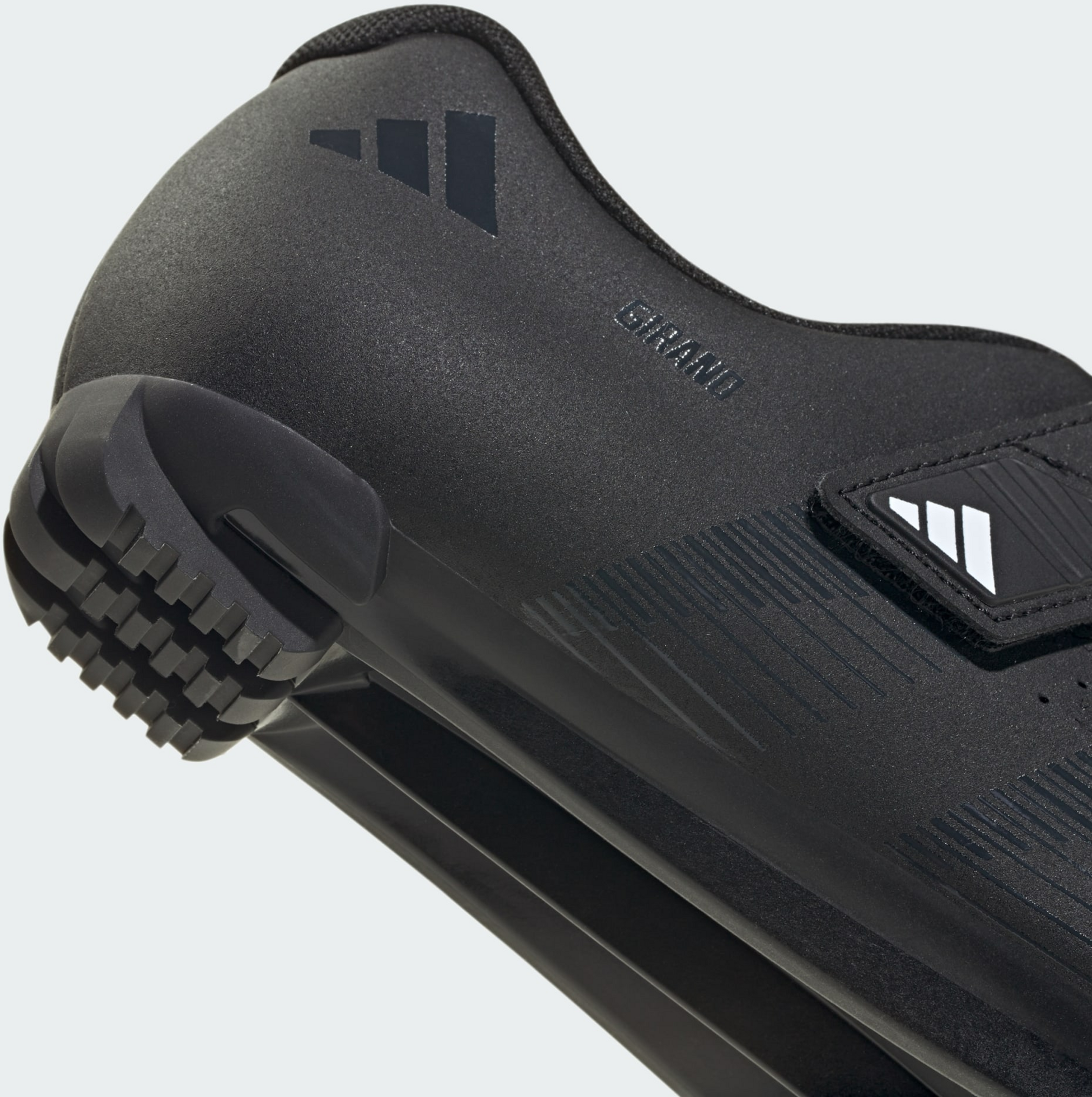 ADIDAS, Adidas Girano Cykelskor