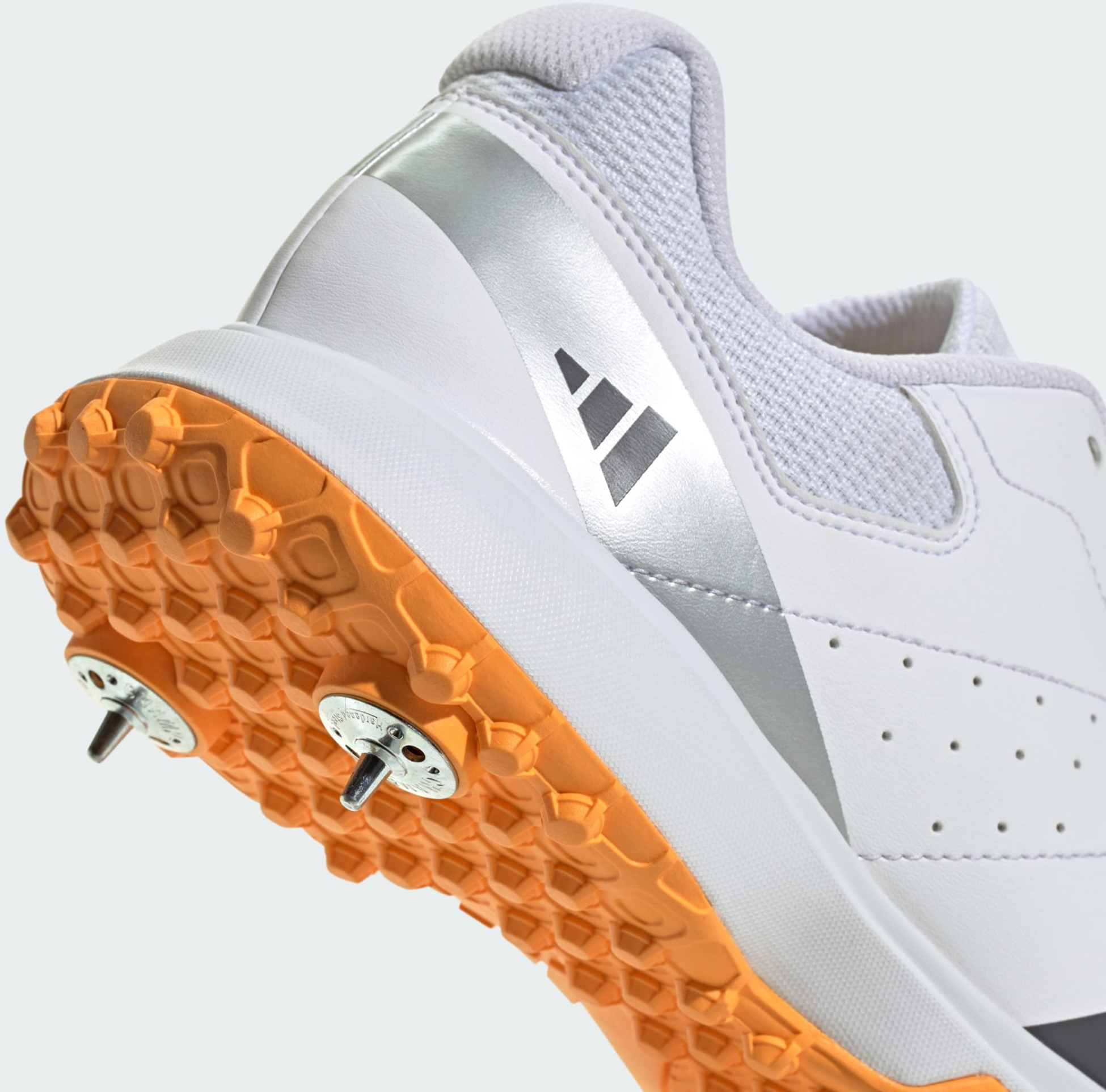 ADIDAS, Adidas Howzat Spike Träningsskor