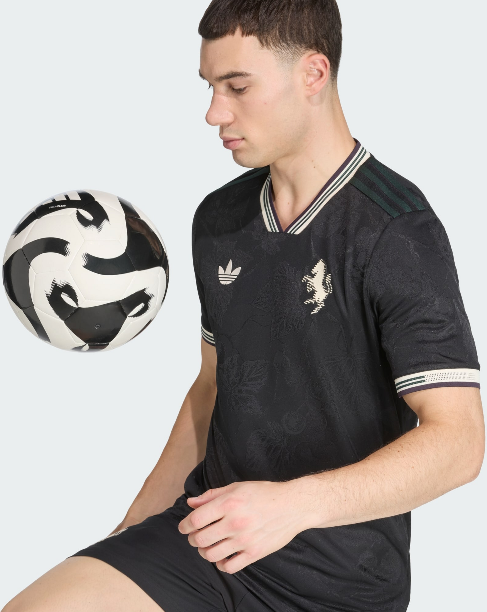 ADIDAS, Adidas Juventus 25/26 Third Authentic Tr&ouml;ja