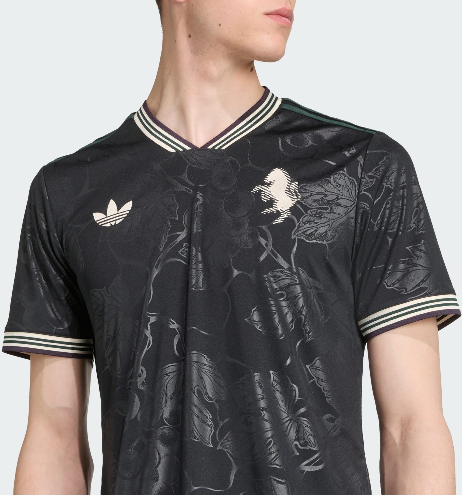 ADIDAS, Adidas Juventus 25/26 Tredjetr&ouml;ja