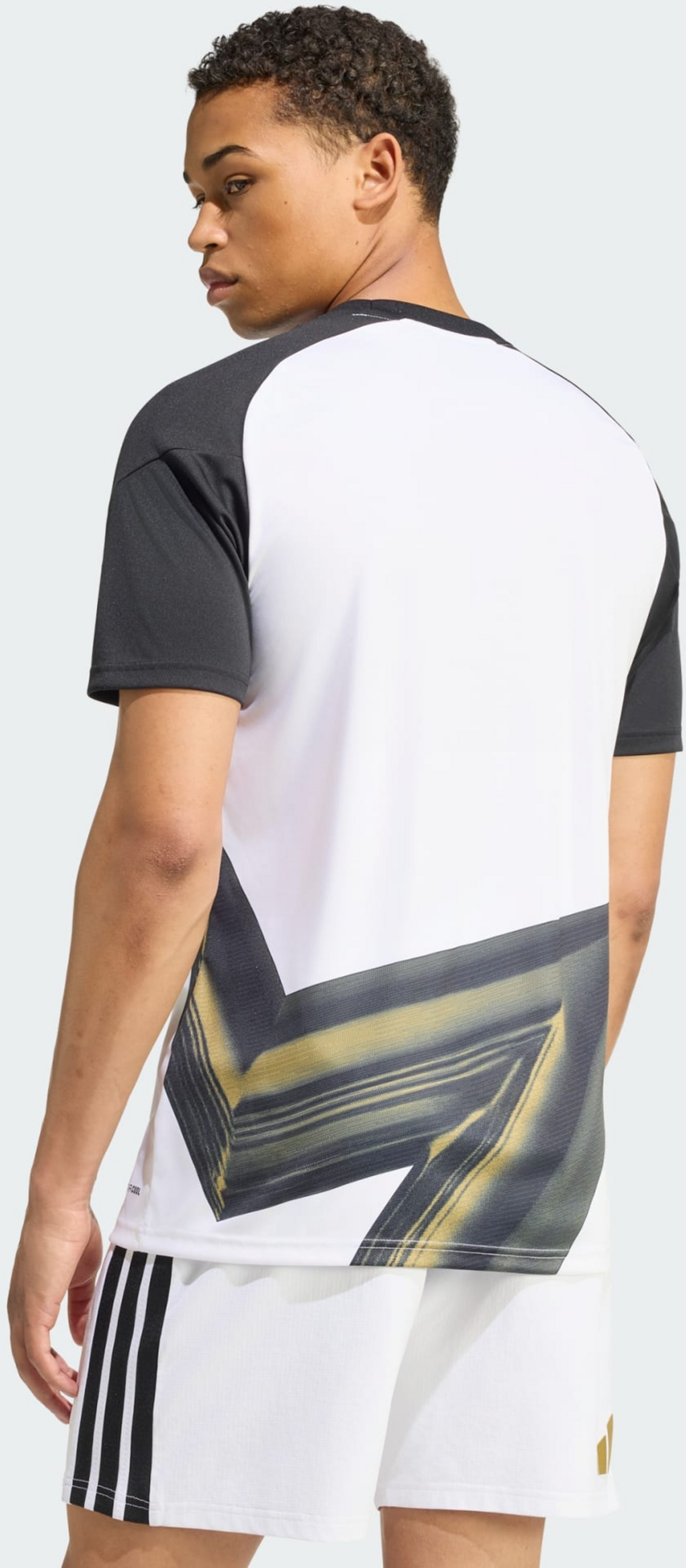 ADIDAS, Adidas Juventus 26/27 Uppv&auml;rmningstr&ouml;ja