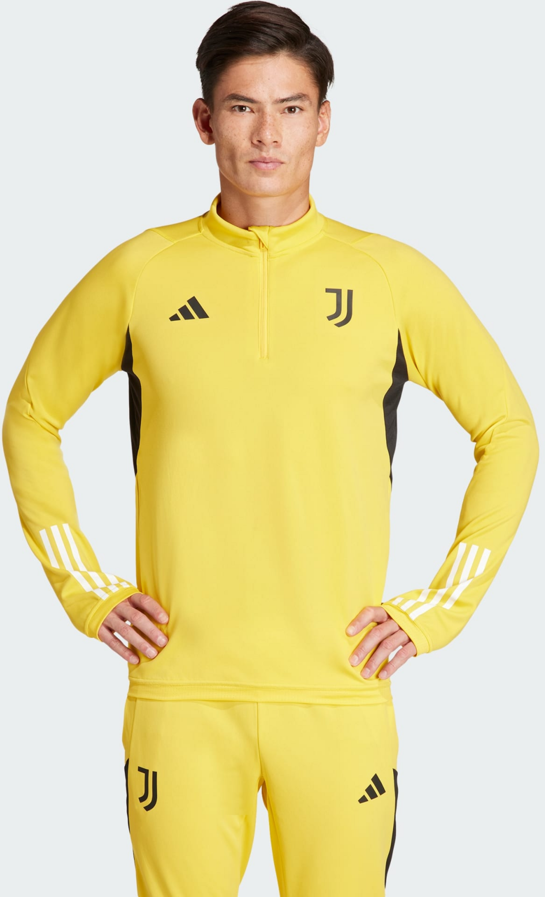 ADIDAS, Adidas Juventus Tiro 23 Träningströja