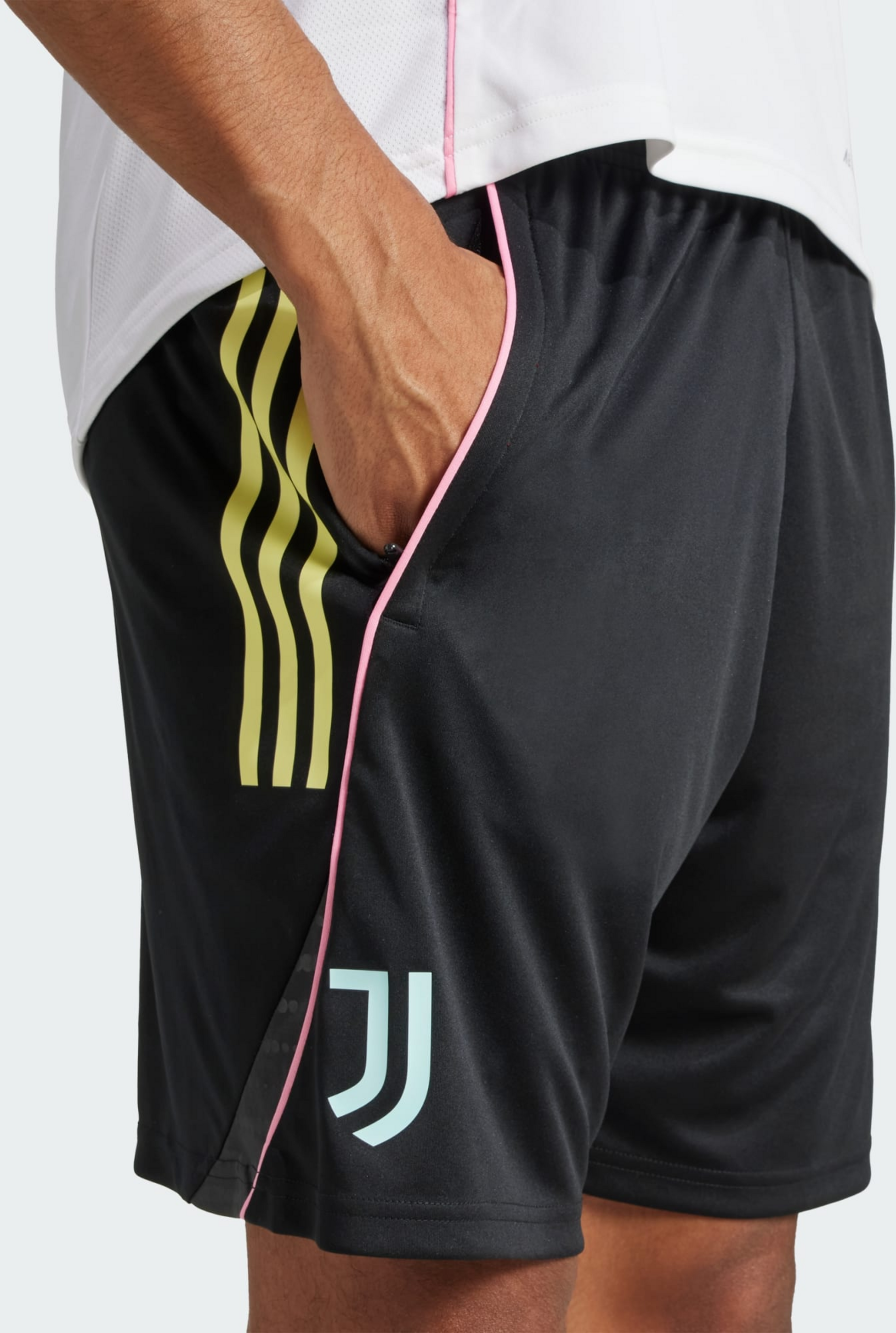 ADIDAS, Adidas Juventus Tiro 25 Competition Tr&auml;ningsshorts