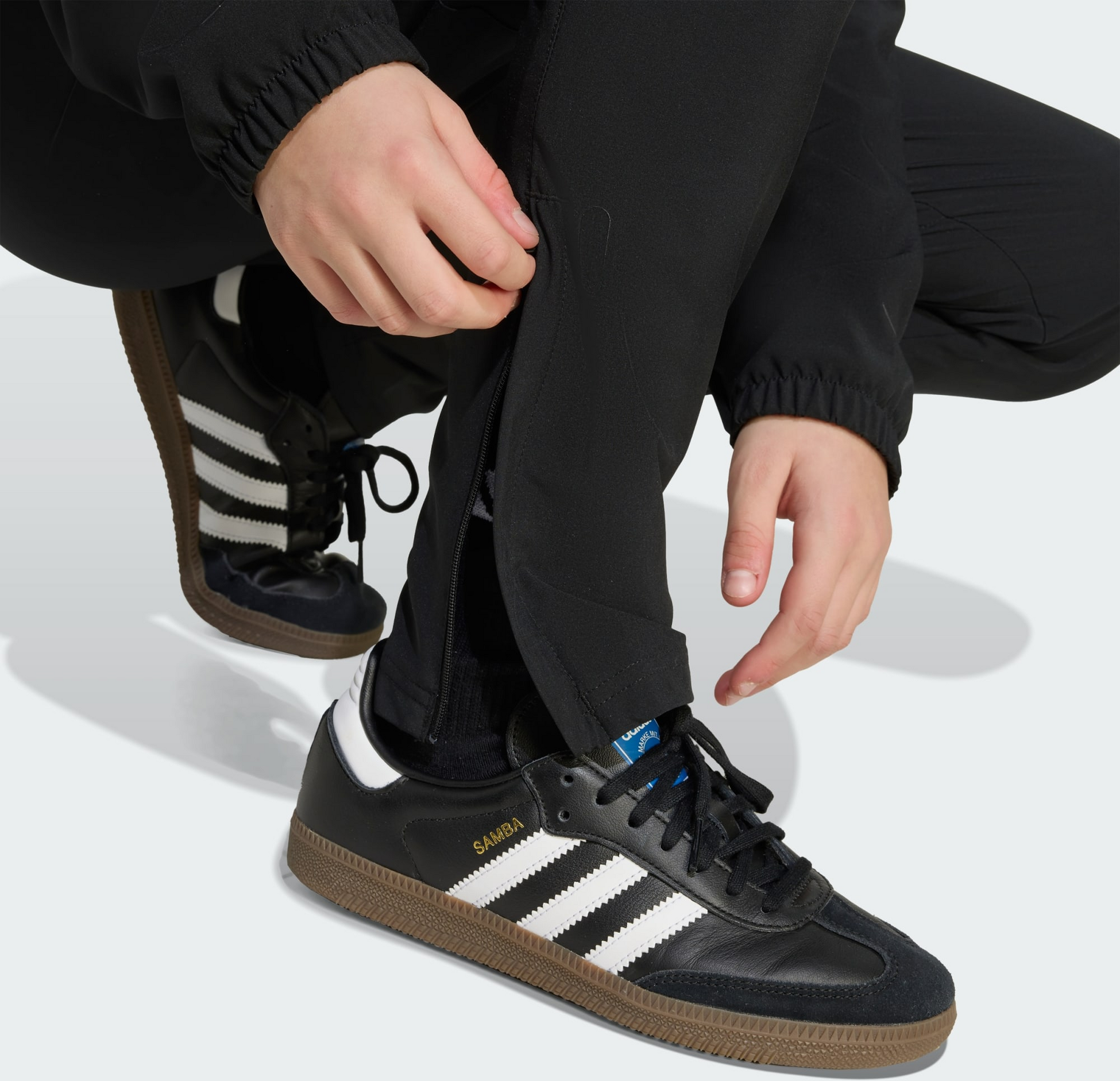 ADIDAS, Adidas Juventus Tiro 25 Competition Vis Tech Resebyxor F&ouml;r Barn