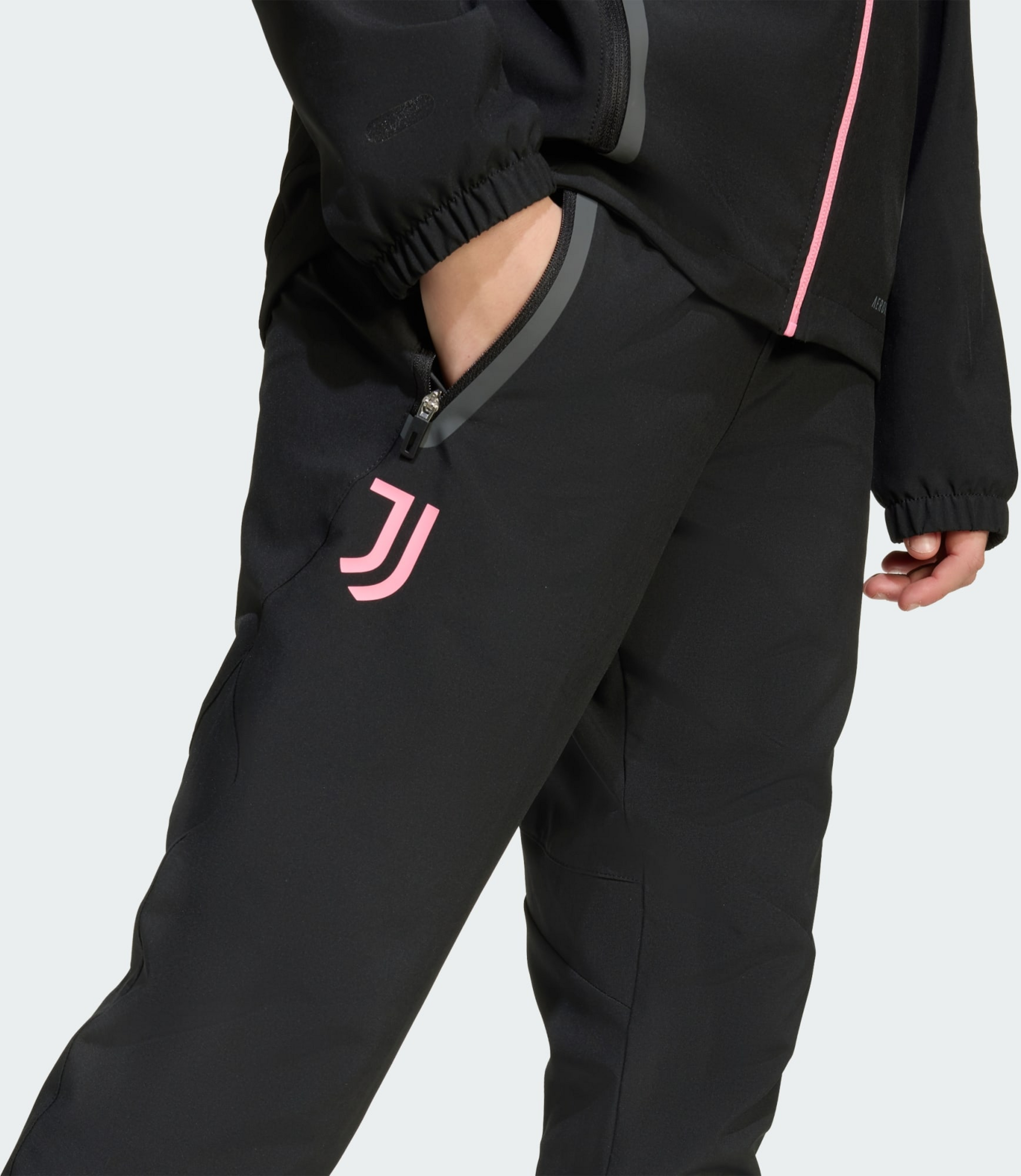 ADIDAS, Adidas Juventus Tiro 25 Competition Vis Tech Resebyxor F&ouml;r Barn