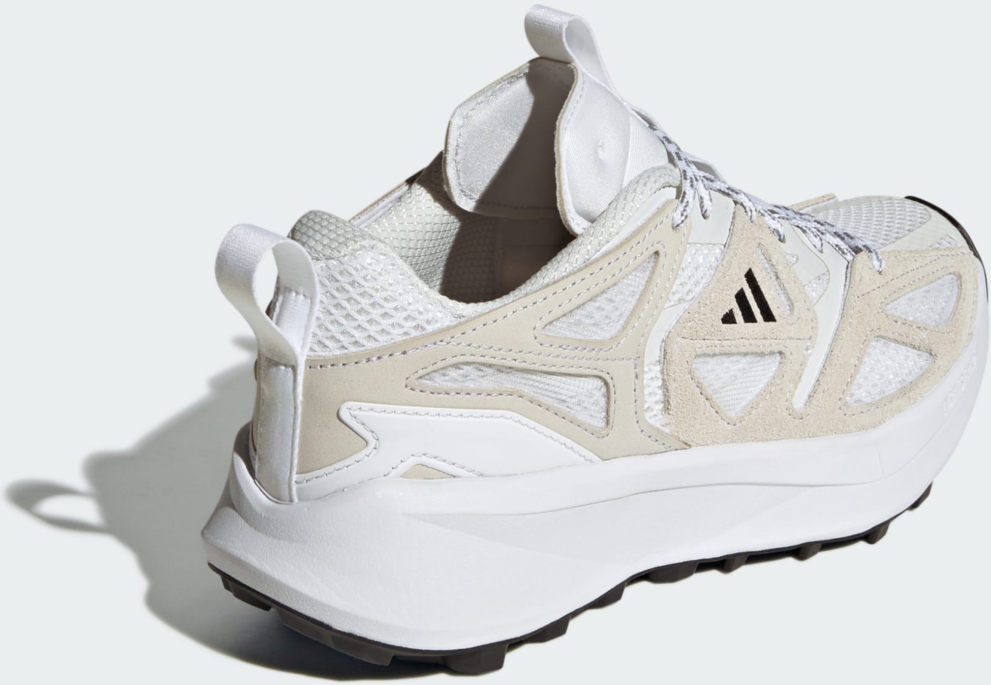 ADIDAS, Adidas Kantai Trailskor