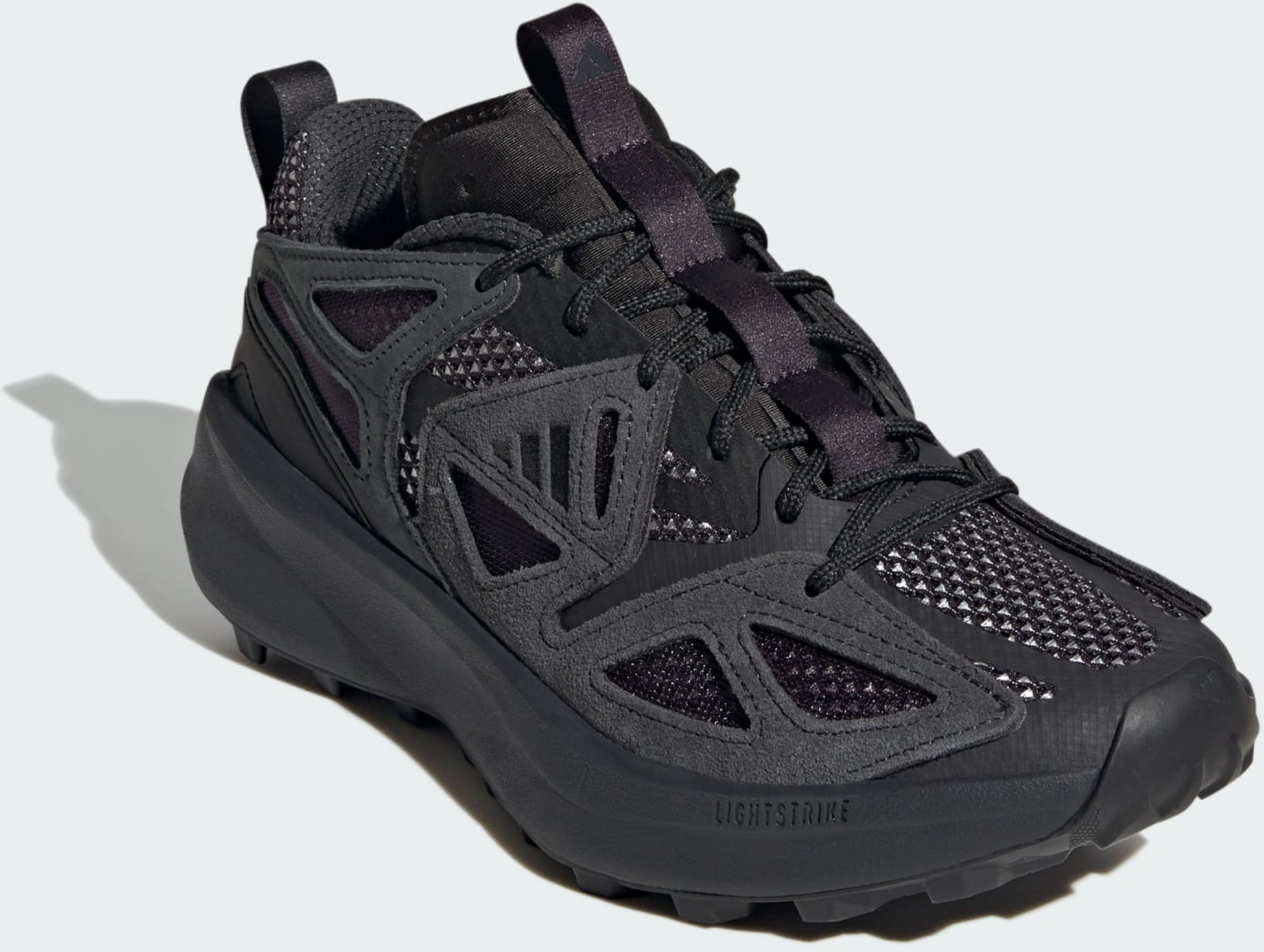 ADIDAS, Adidas Kantai Trailskor