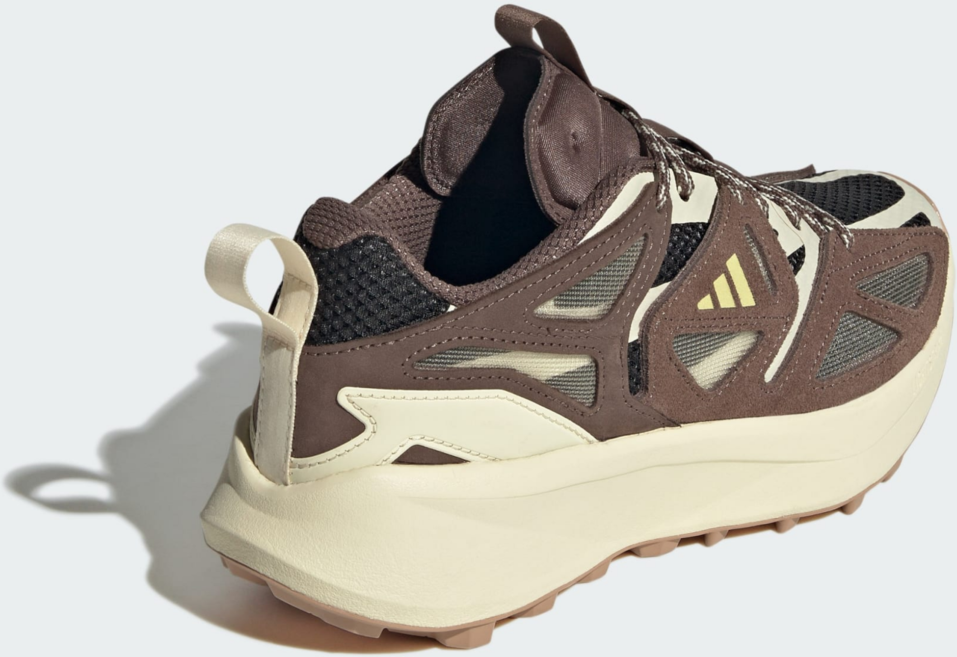 ADIDAS, Adidas Kantai Trailskor