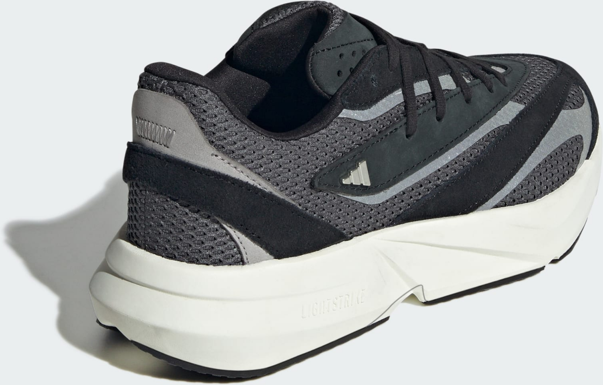 ADIDAS, Adidas Lightblaze Skor