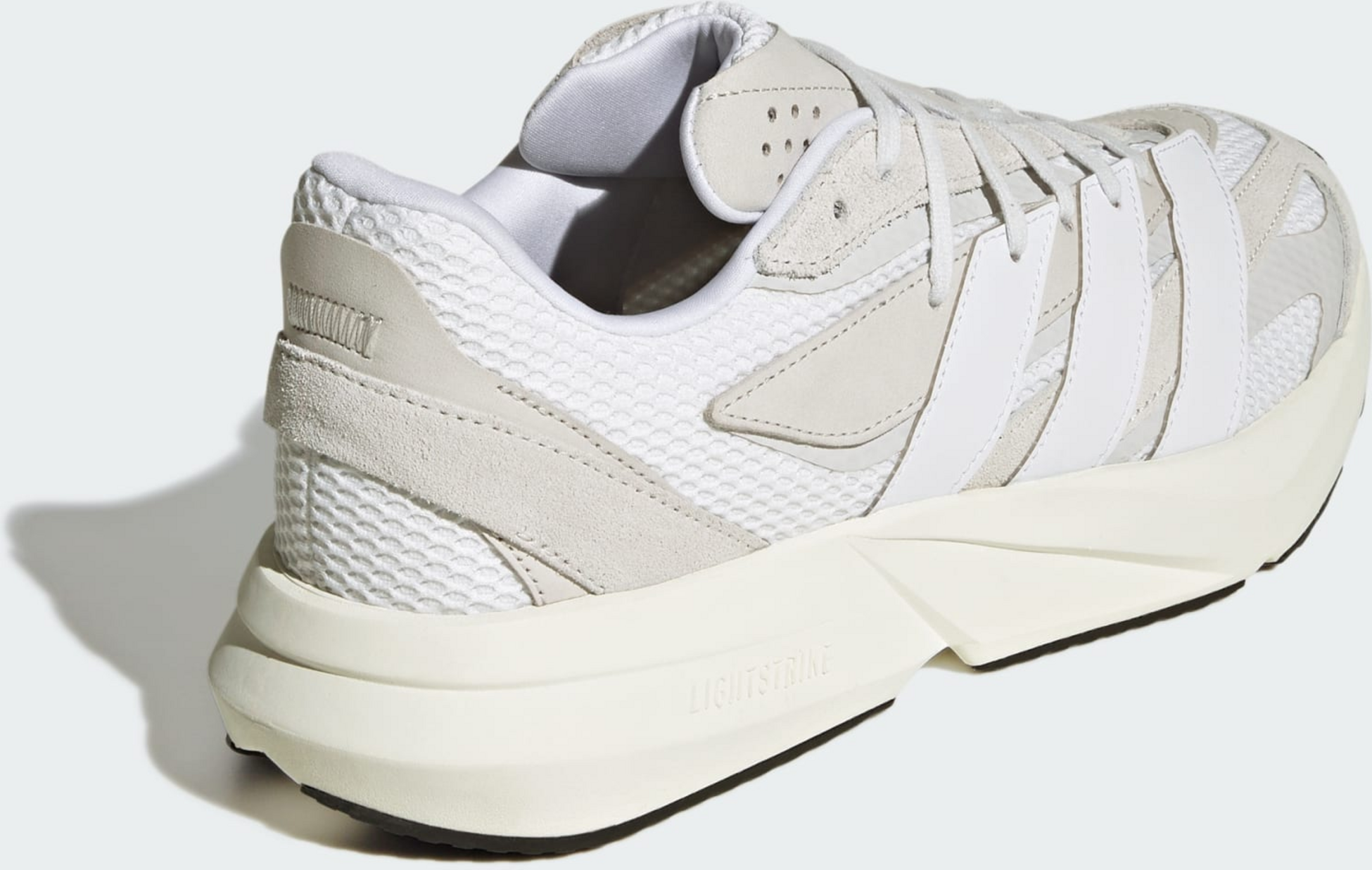 ADIDAS, Adidas Lightblaze Skor