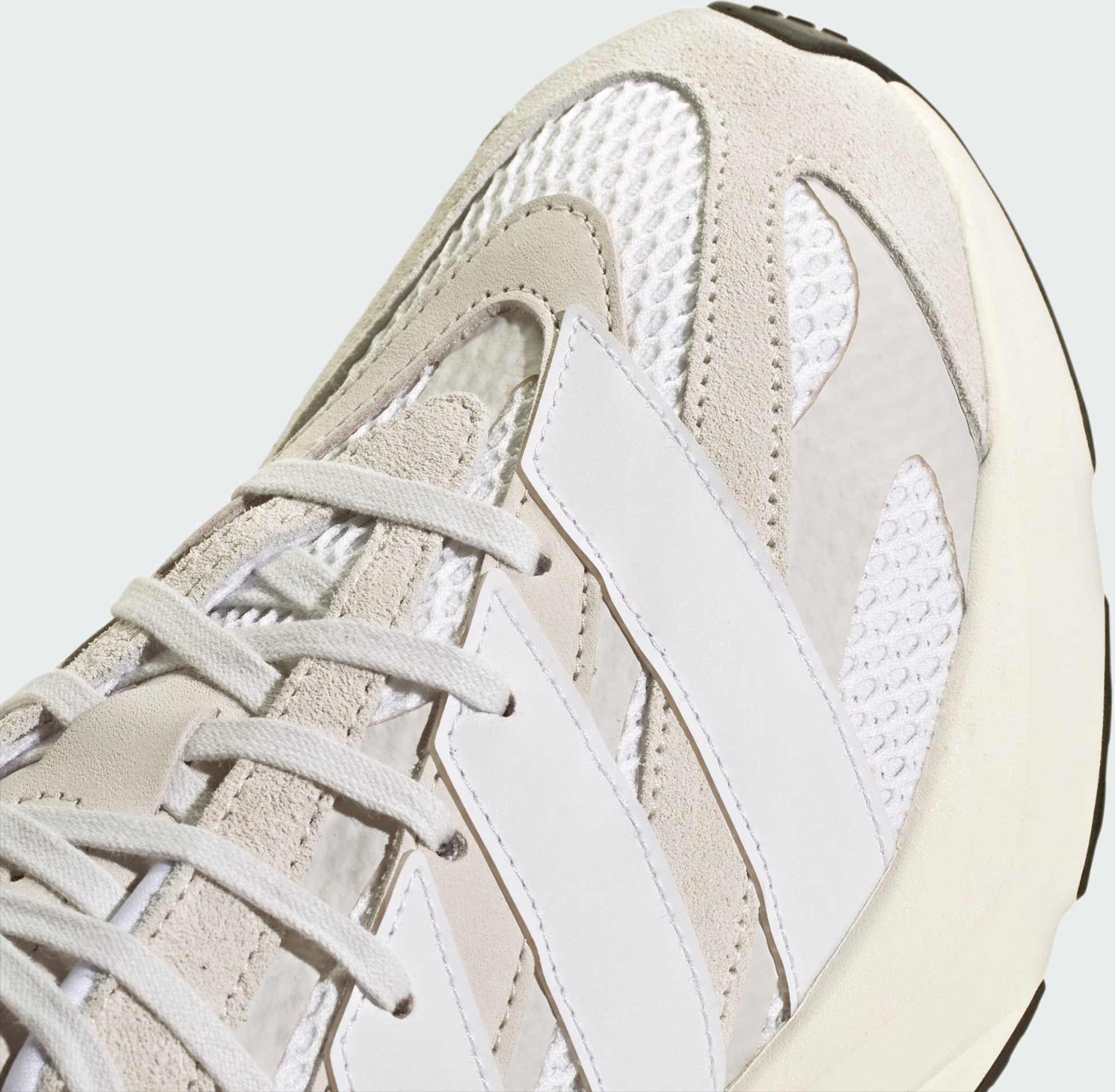 ADIDAS, Adidas Lightblaze Skor