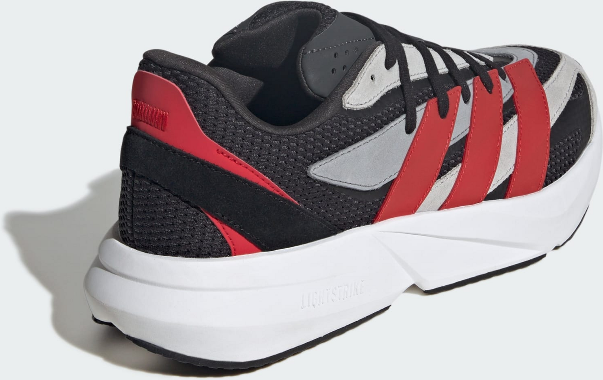 ADIDAS, Adidas Lightblaze Skor