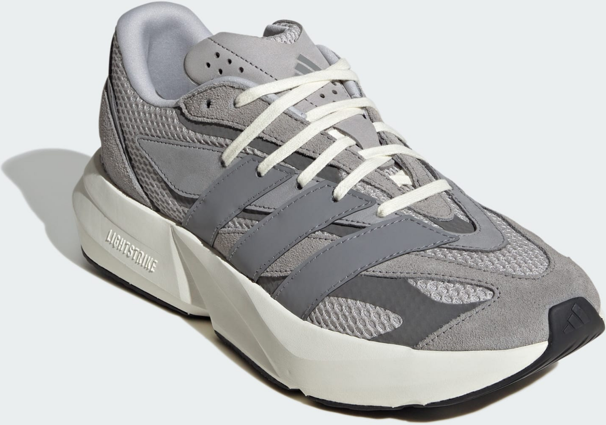 ADIDAS, Adidas Lightblaze Skor