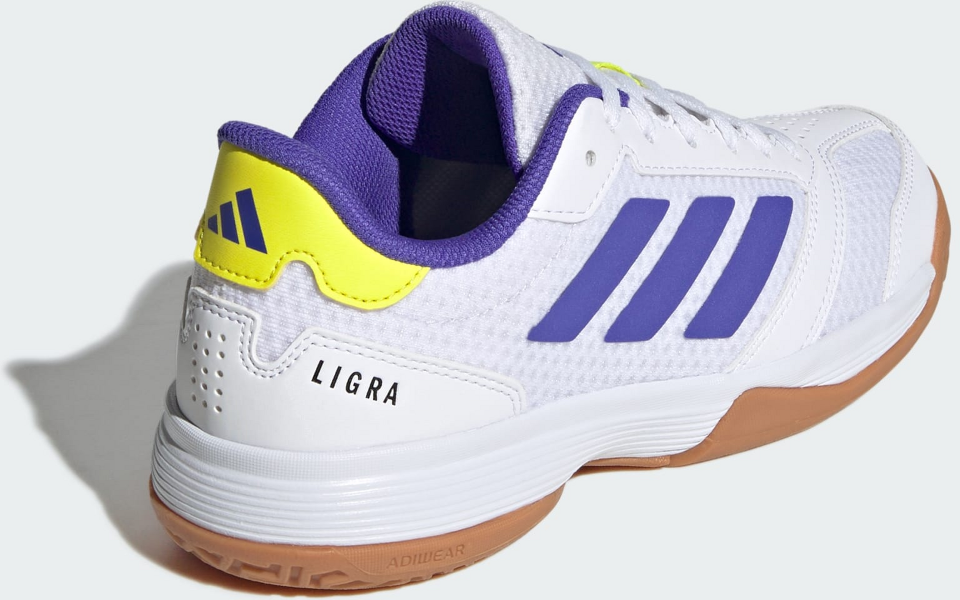 ADIDAS, Adidas Ligra 8 Indoor Skor