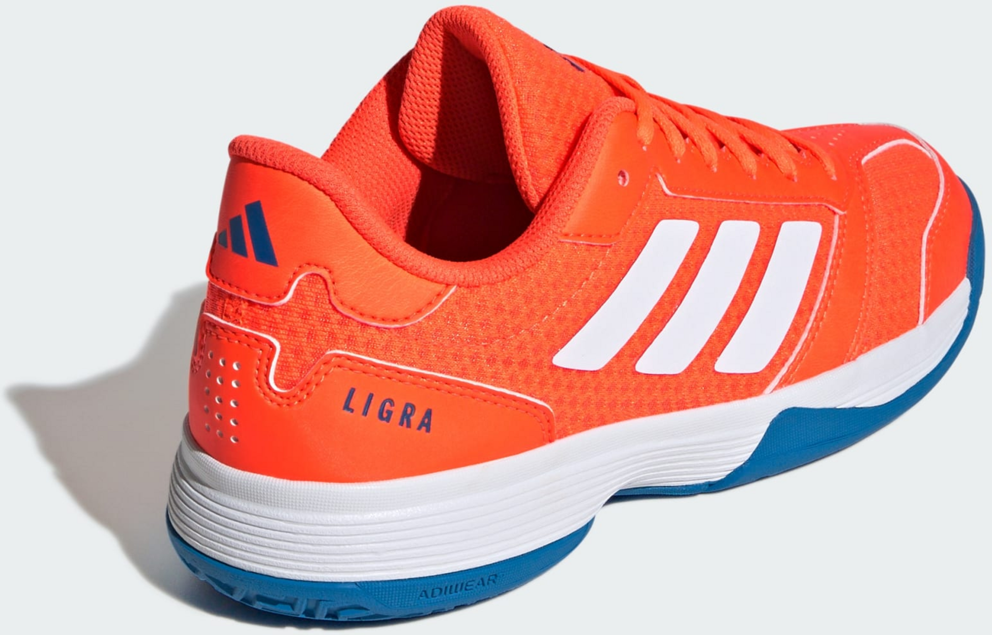 ADIDAS, Adidas Ligra 8 Indoor Skor