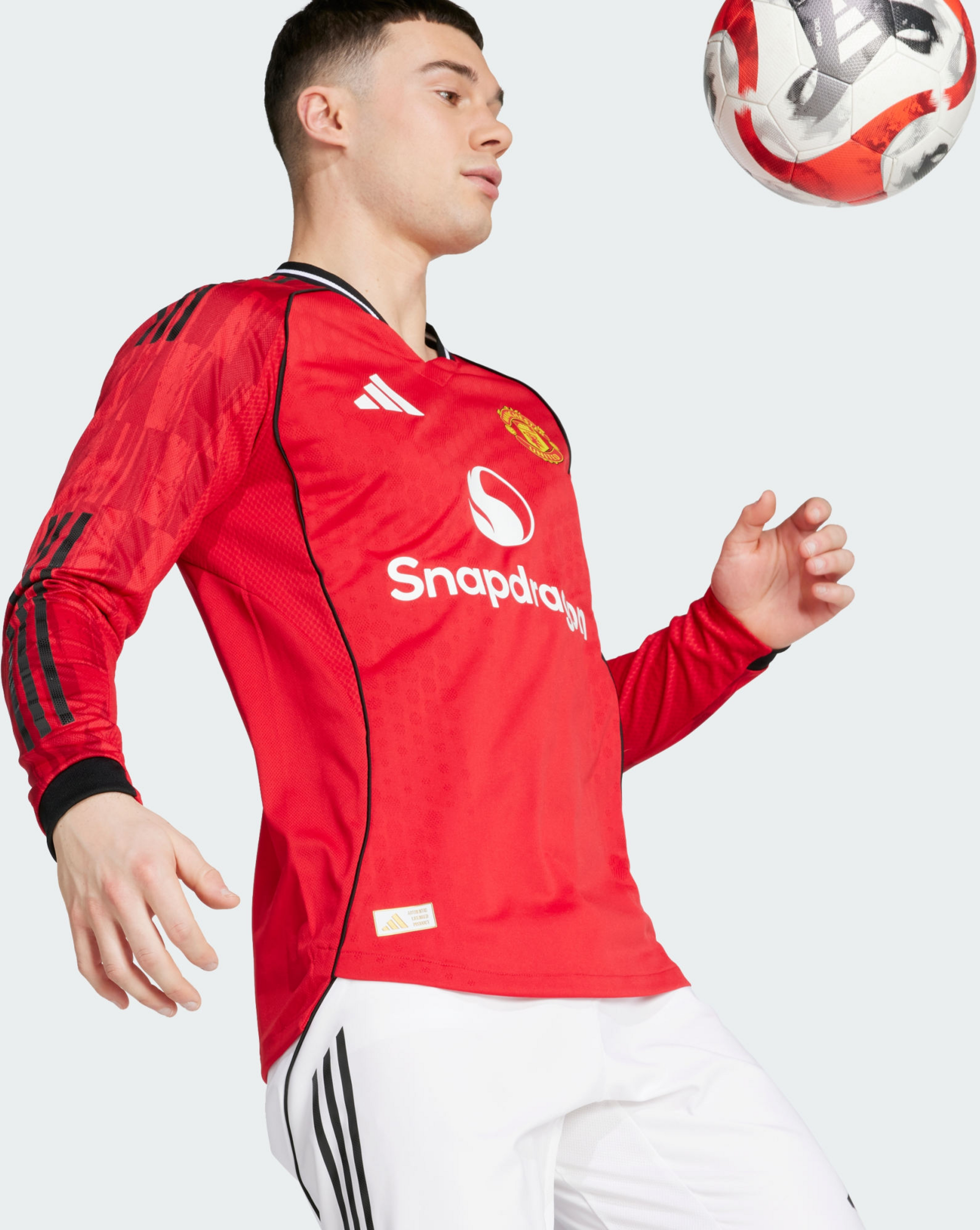 ADIDAS, Adidas Manchester United 25/26 L&aring;ng&auml;rmad Autentisk Hemmatr&ouml;ja