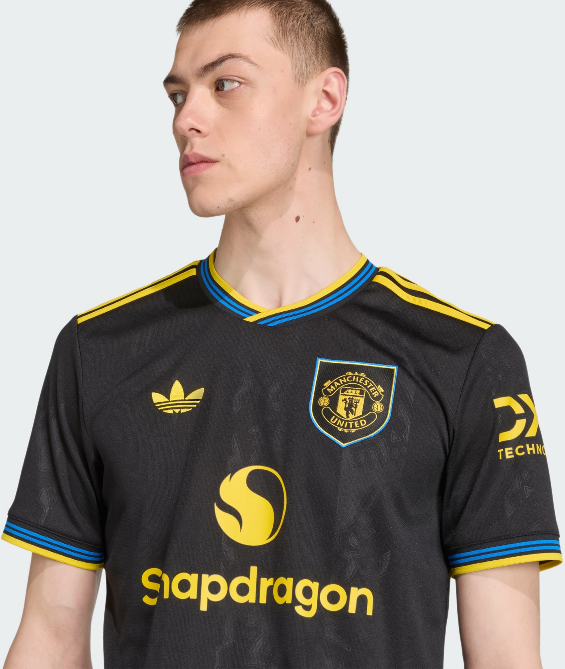 ADIDAS, Adidas Manchester United 25/26 Tredjetr&ouml;ja