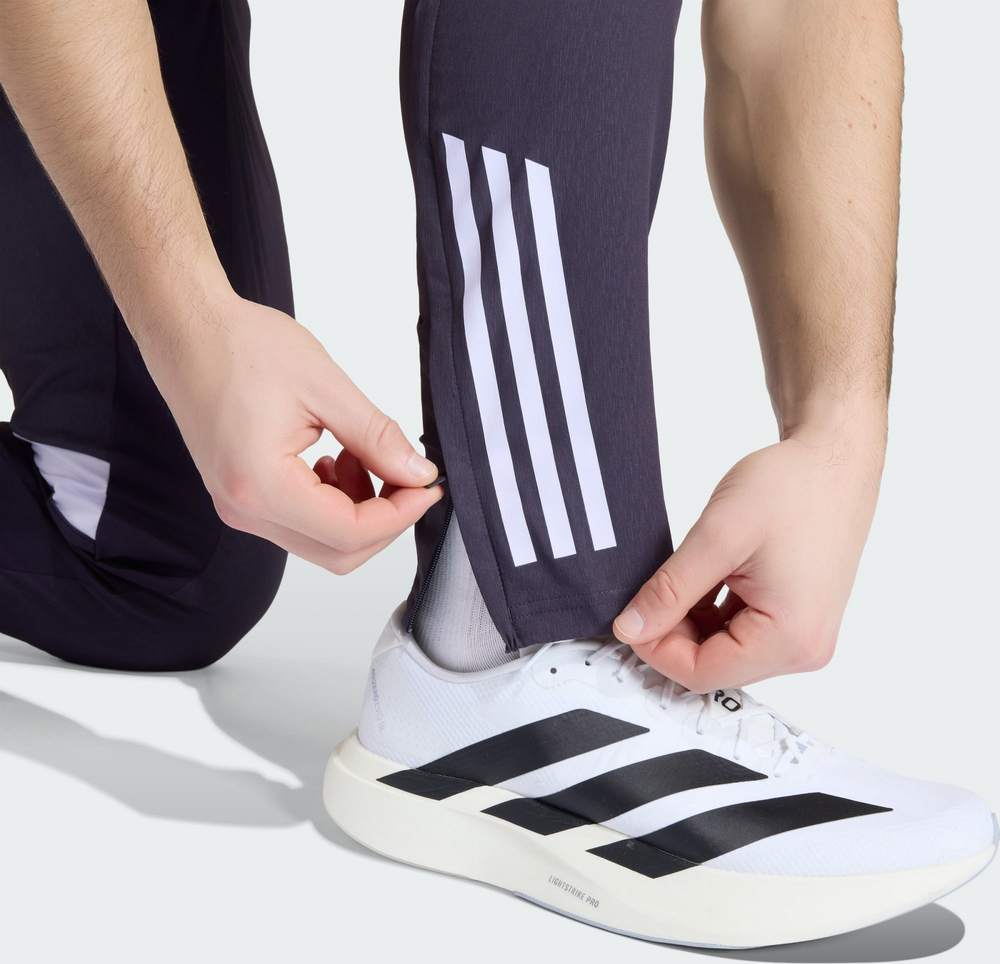 ADIDAS, Adidas Manchester United Tiro 25 Competition Presentation Byxor