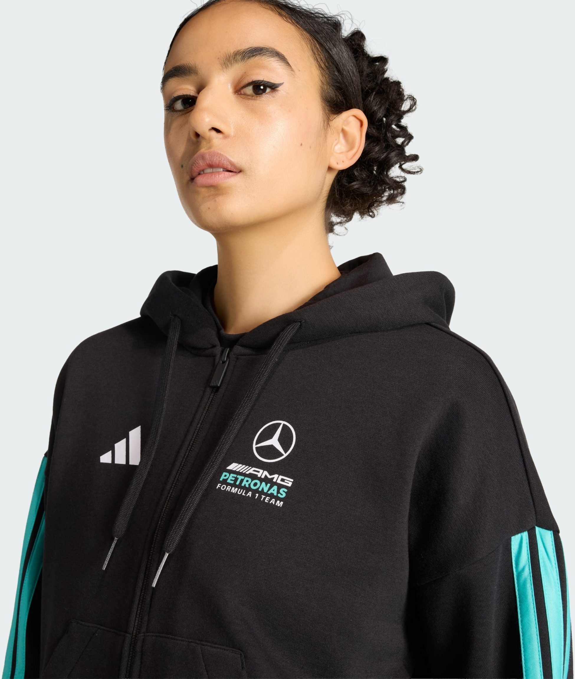 ADIDAS, Adidas Mercedes - Amg Petronas Formula 1 Team Dna Huvtr&ouml;ja Med Hel Dragkedja