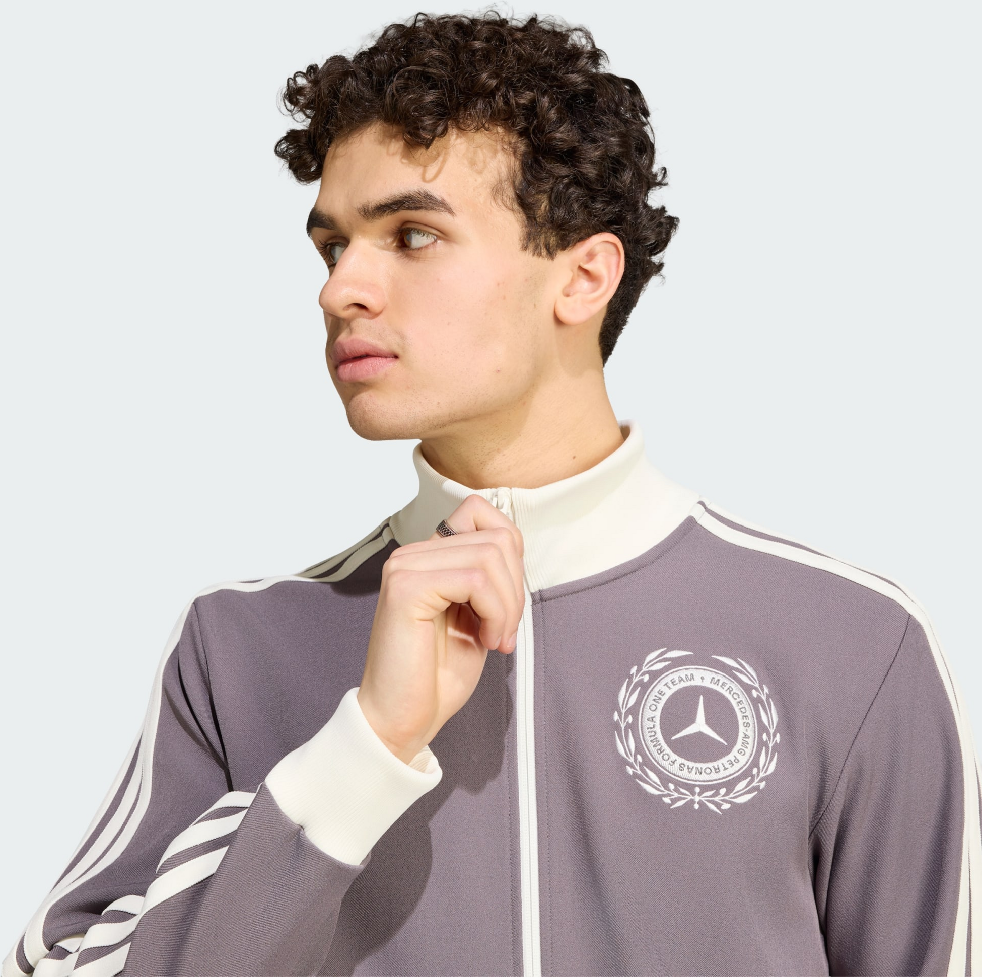 ADIDAS, Adidas Mercedes - Amg Petronas Formula 1 Team Silver Arrows Icon Tr&auml;ningsjacka F&ouml;r Herr