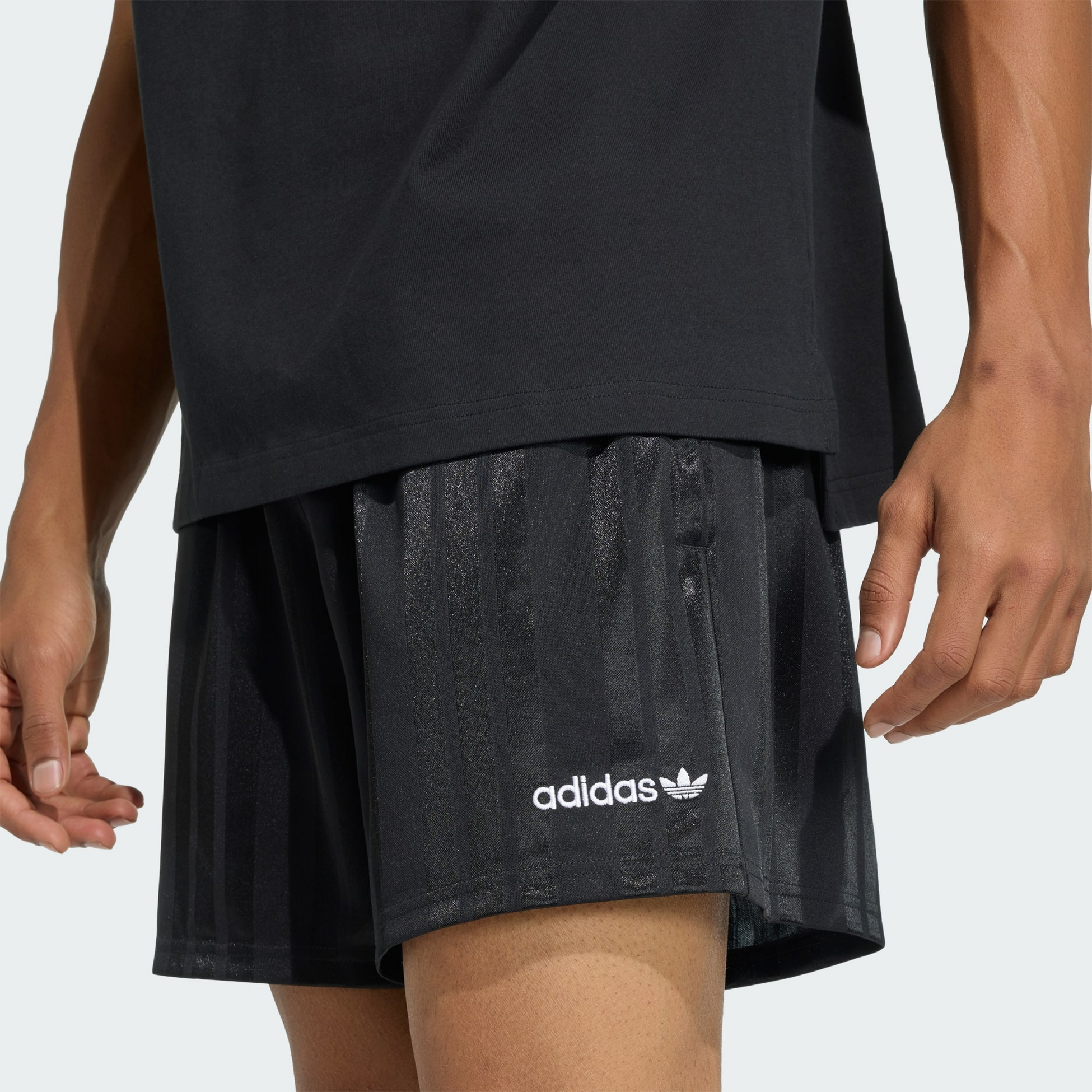 ADIDAS, Adidas Mexiko Eqt Shorts