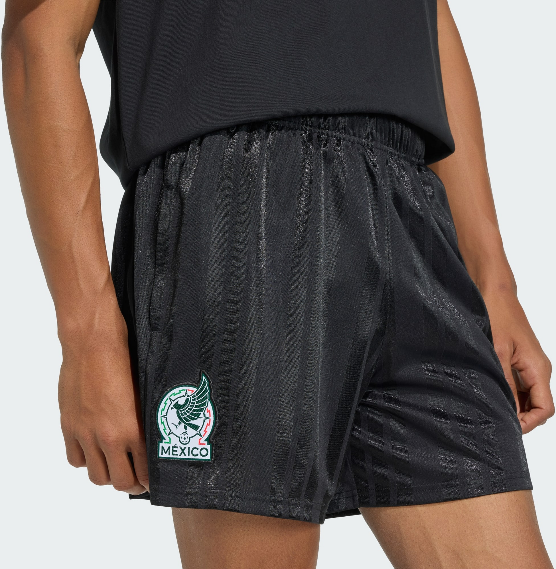 ADIDAS, Adidas Mexiko Eqt Shorts