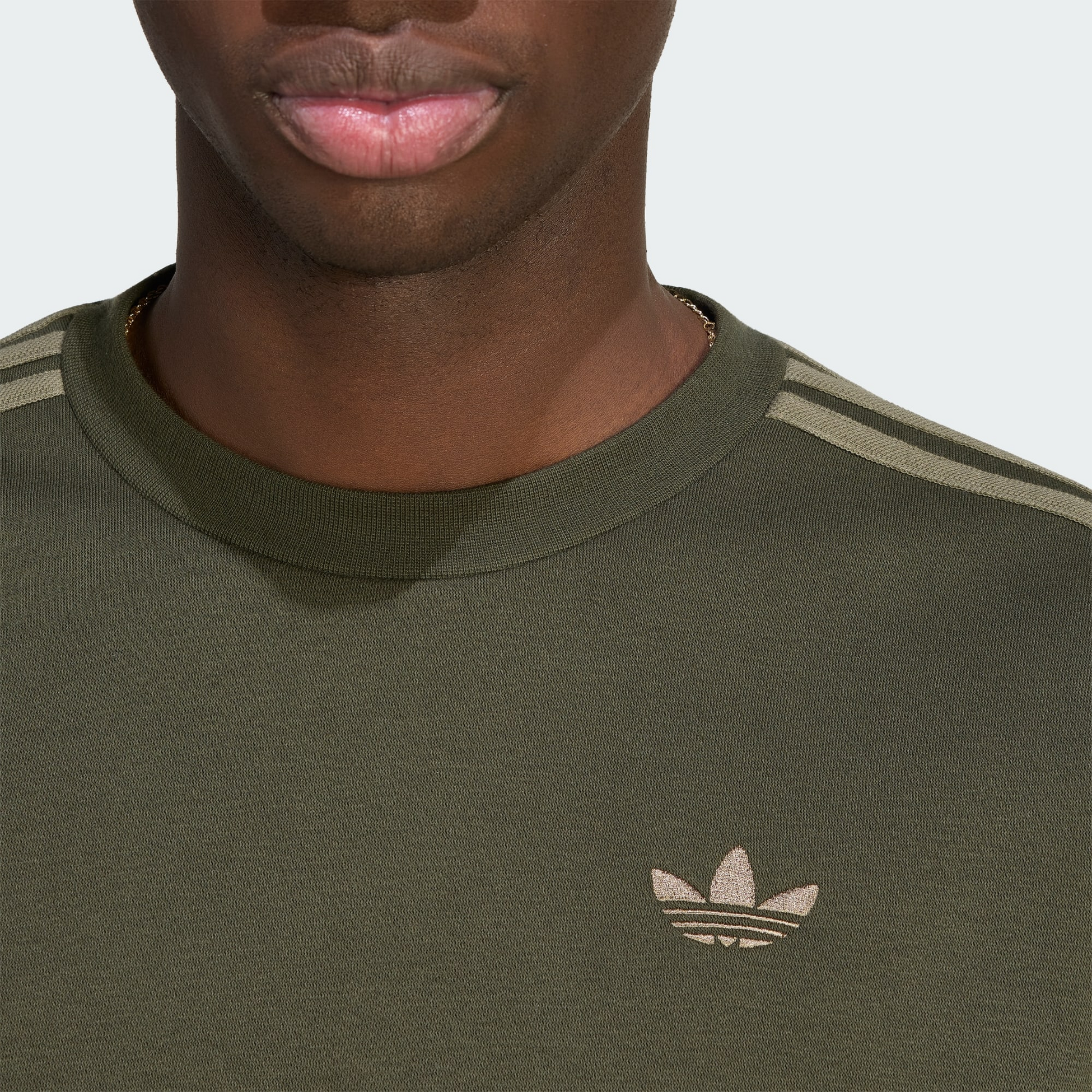 ADIDAS ORIGINALS, Adidas Originals Adicolor 3-stripes &Ouml;verdimensionerad Tr&ouml;ja Med Rund Hals