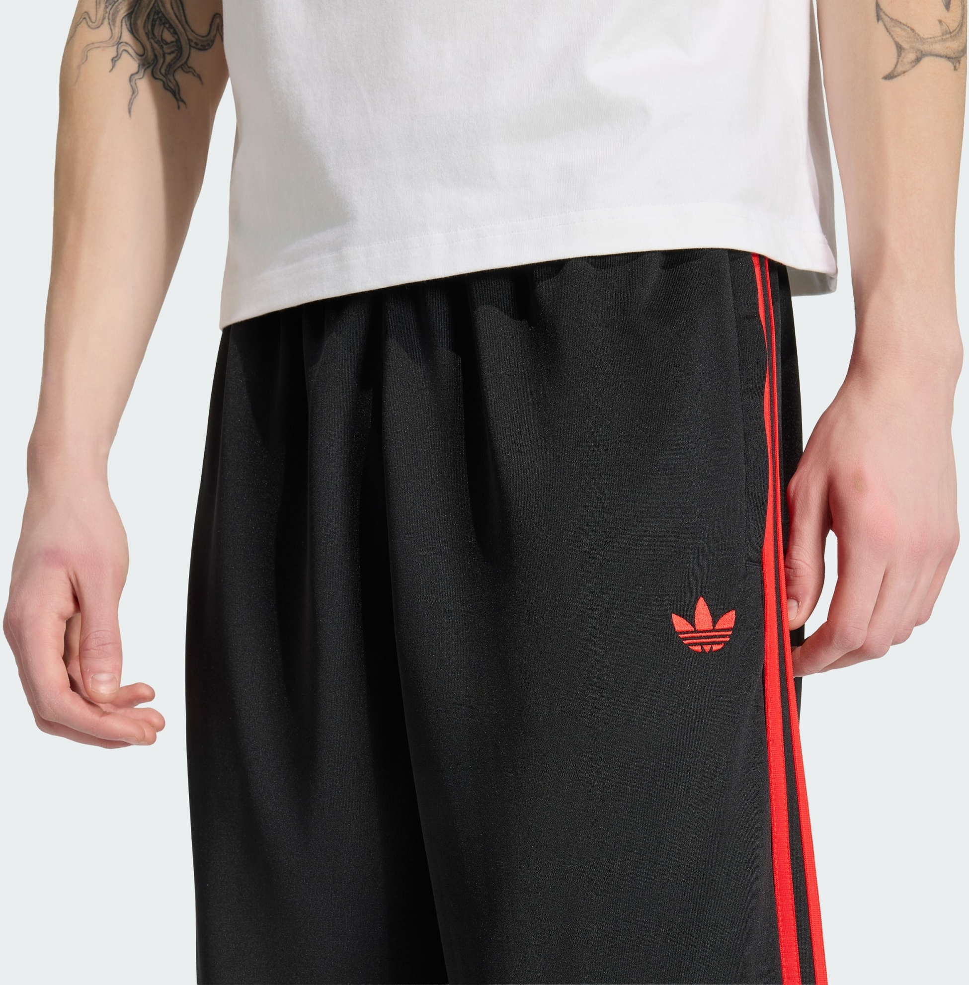 ADIDAS ORIGINALS, Adidas Originals Adicolor Tr&auml;ningsbyxor Med L&ouml;s Passform