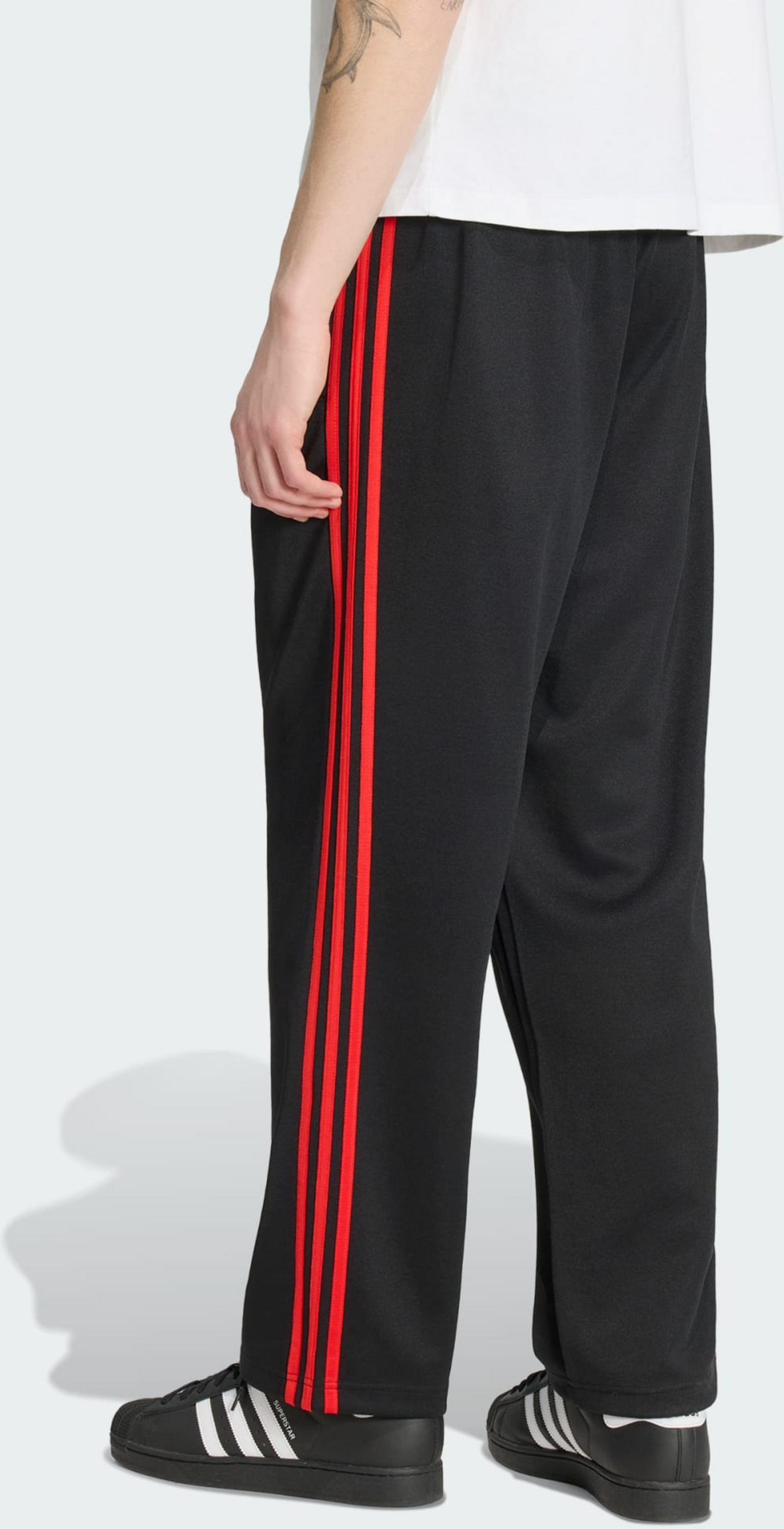 ADIDAS ORIGINALS, Adidas Originals Adicolor Tr&auml;ningsbyxor Med L&ouml;s Passform