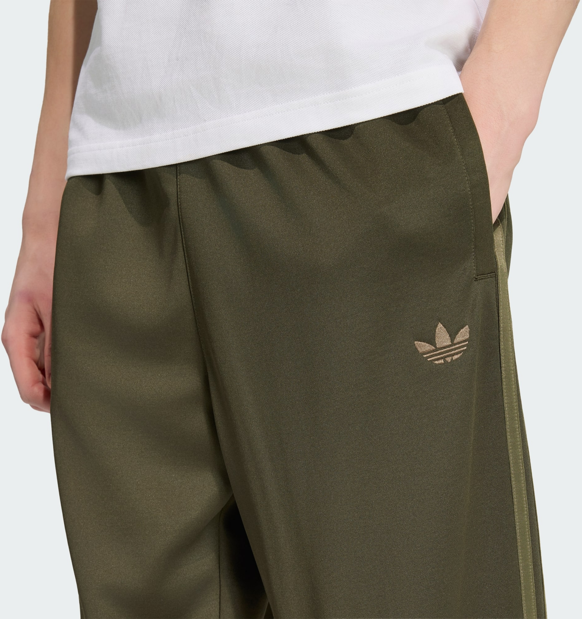 ADIDAS ORIGINALS, Adidas Originals Adicolor Tr&auml;ningsbyxor Med L&ouml;s Passform