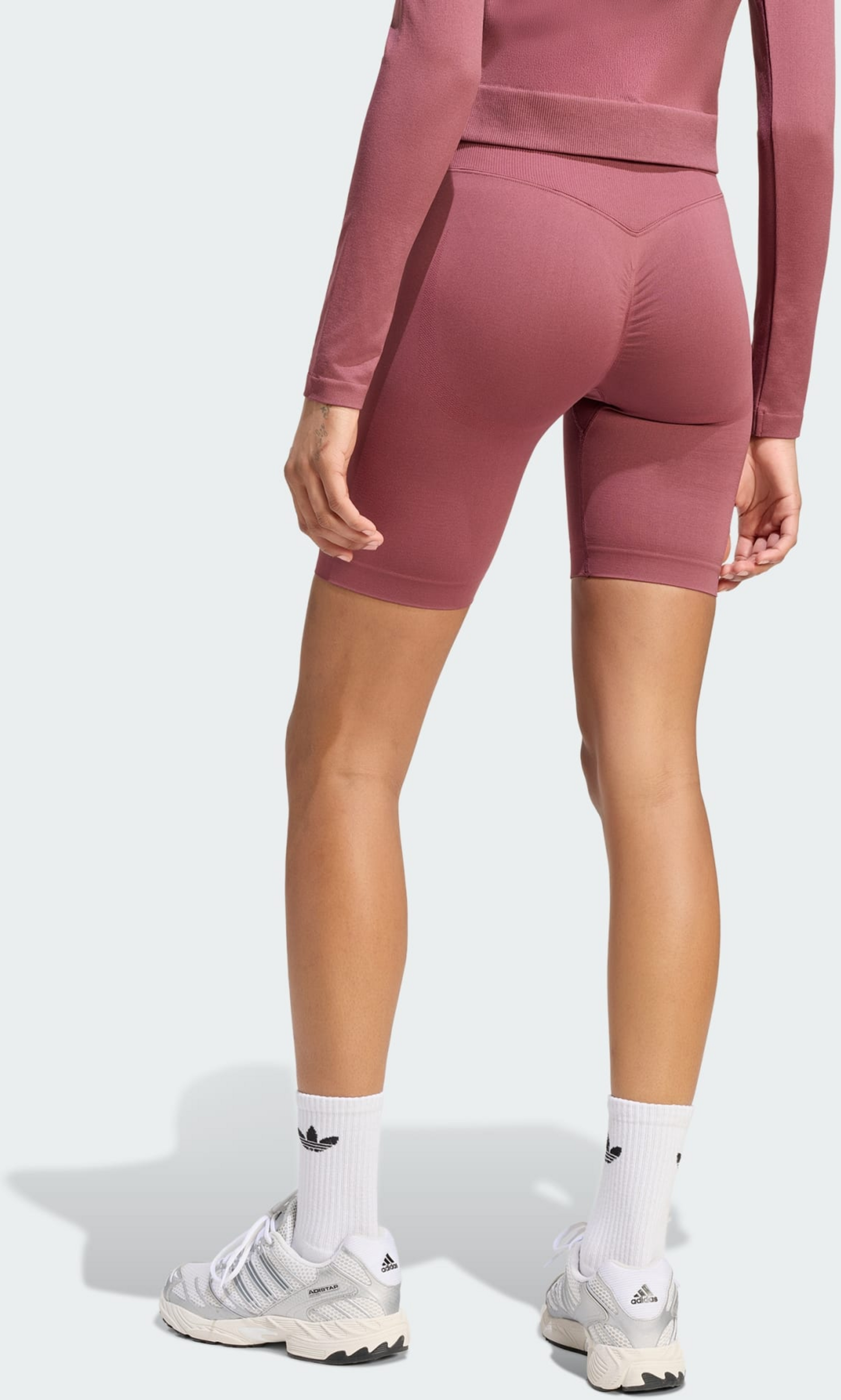 ADIDAS ORIGINALS, Adidas Originals Essentials Seamless Shorts 13 Cm
