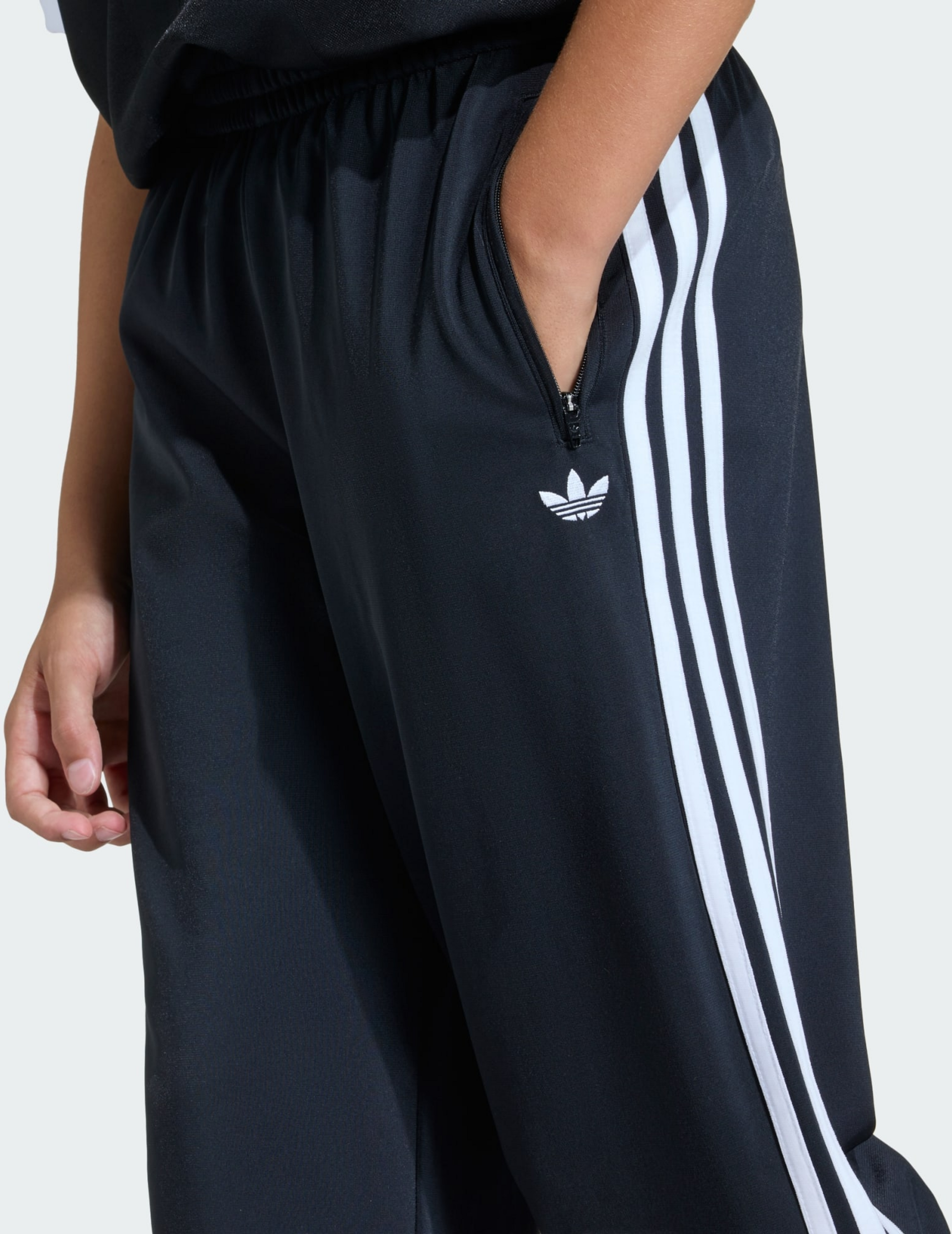 ADIDAS ORIGINALS, Adidas Originals Firebird Loose Tr&auml;ningsbyxor