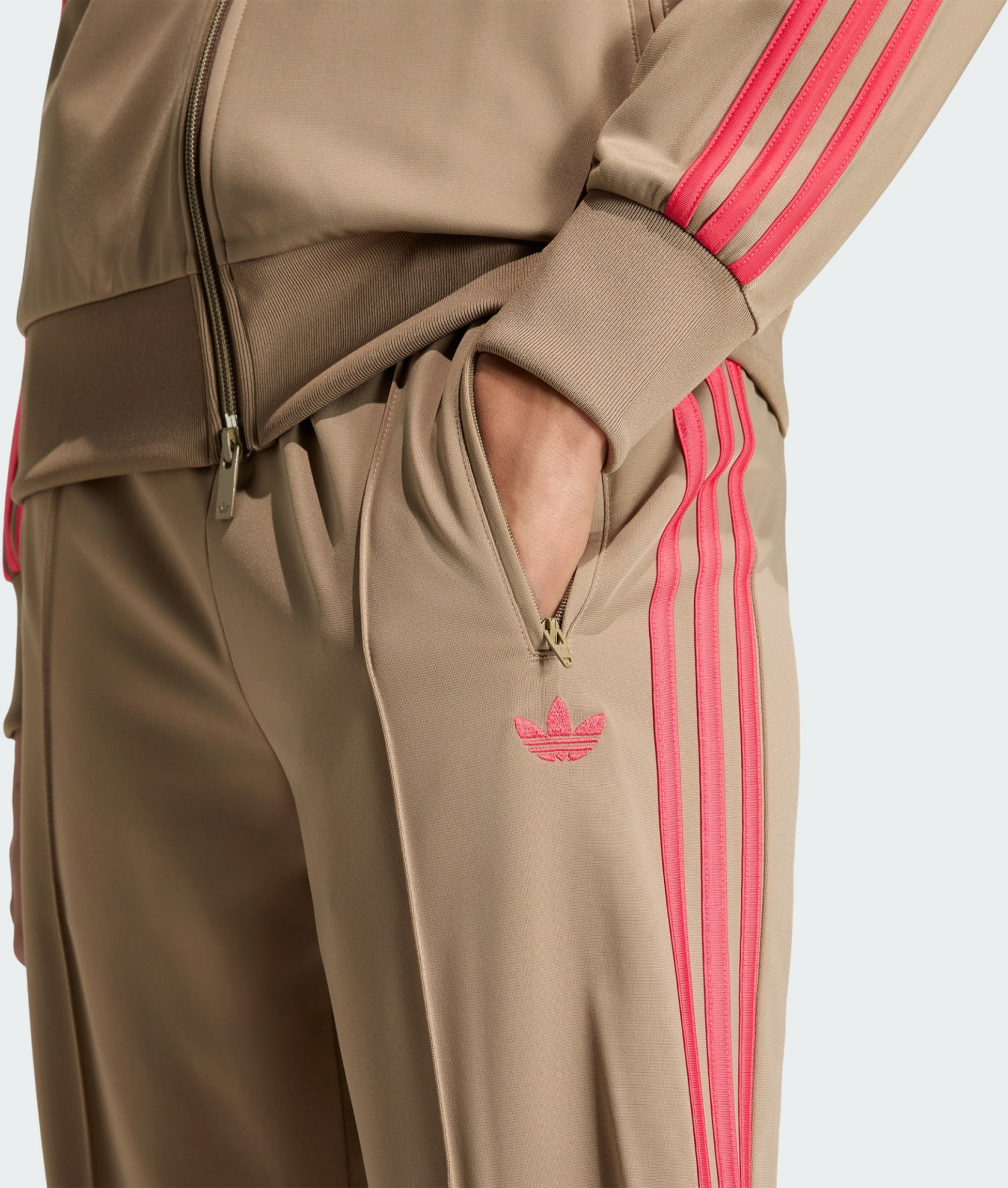 ADIDAS ORIGINALS, Adidas Originals Firebird Loose Tr&auml;ningsbyxor