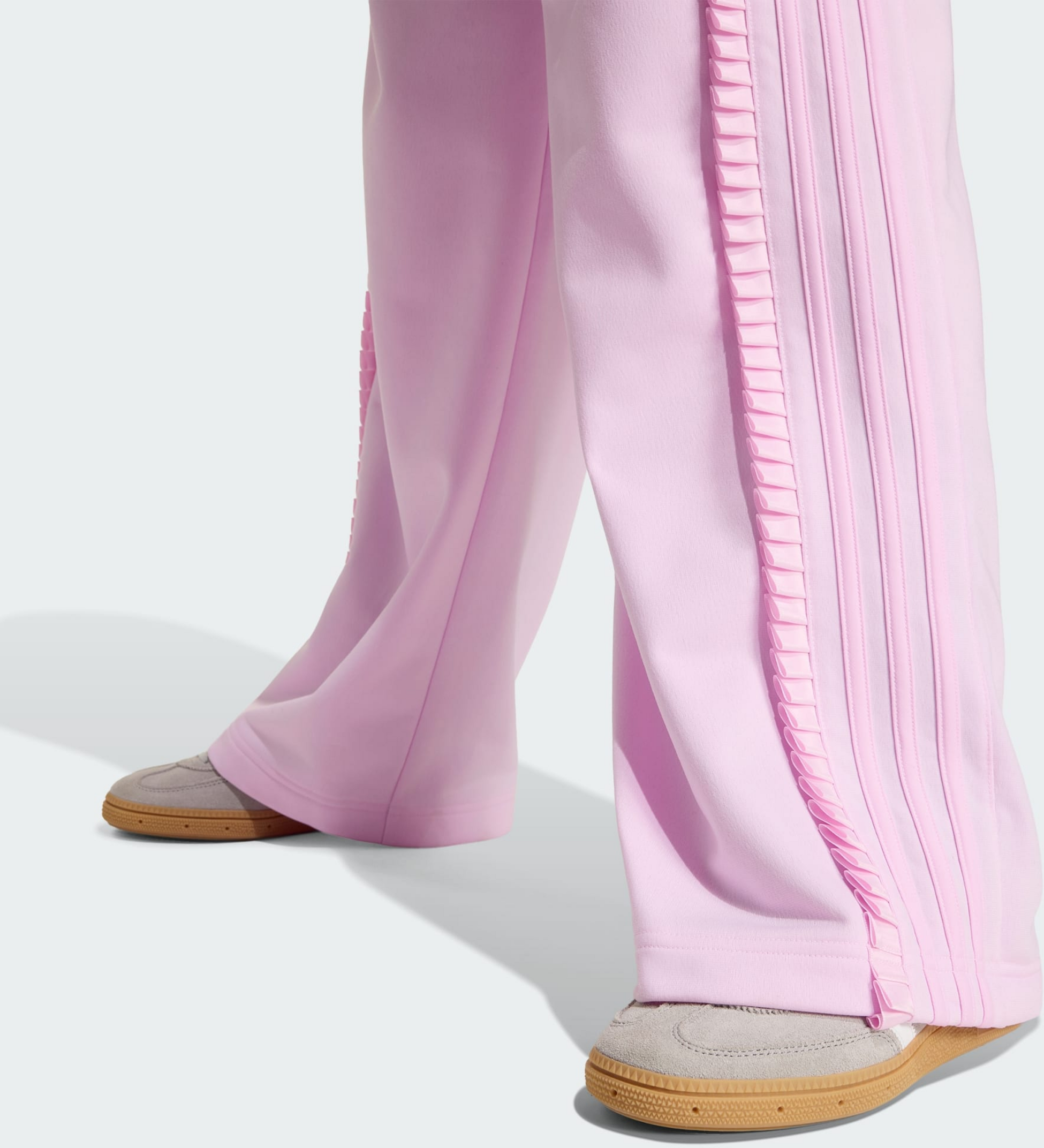 ADIDAS ORIGINALS, Adidas Originals Firebird Tr&auml;ningsbyxor Med L&ouml;s Passform