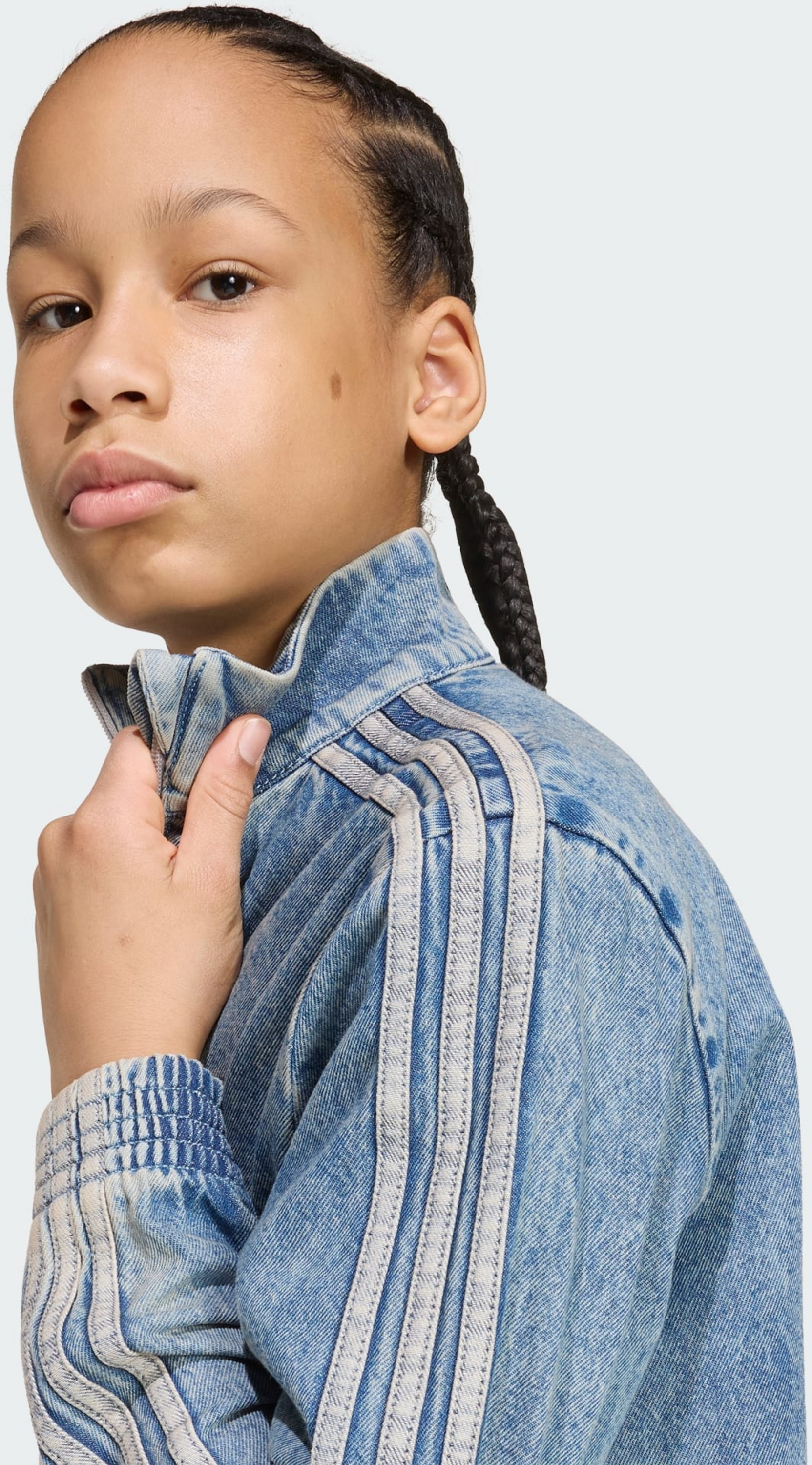 ADIDAS ORIGINALS, Adidas Originals Firebird Tr&auml;ningsjacka I Denim Med L&ouml;s Passform