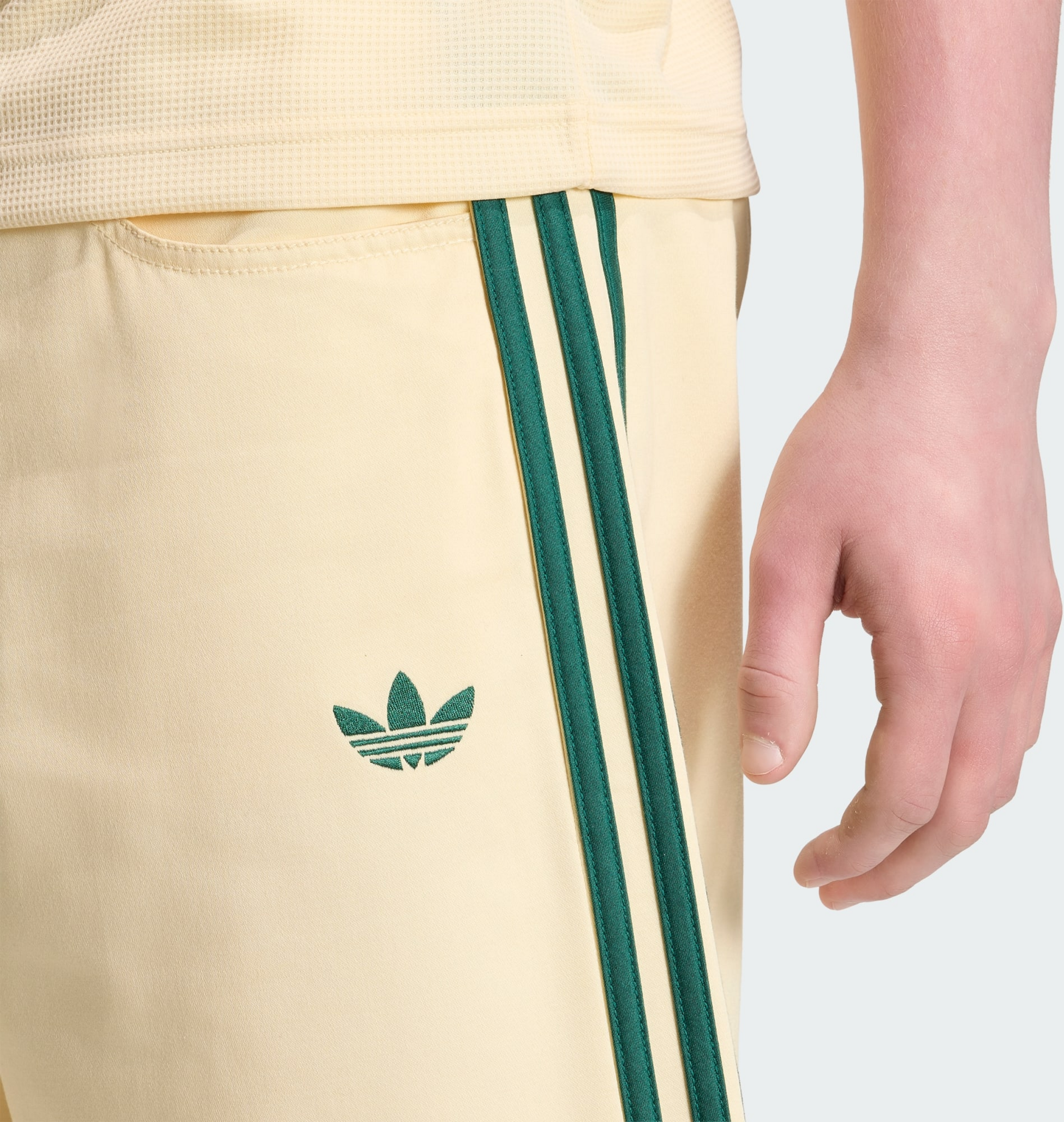 ADIDAS ORIGINALS, Adidas Originals Firebird Twillshorts