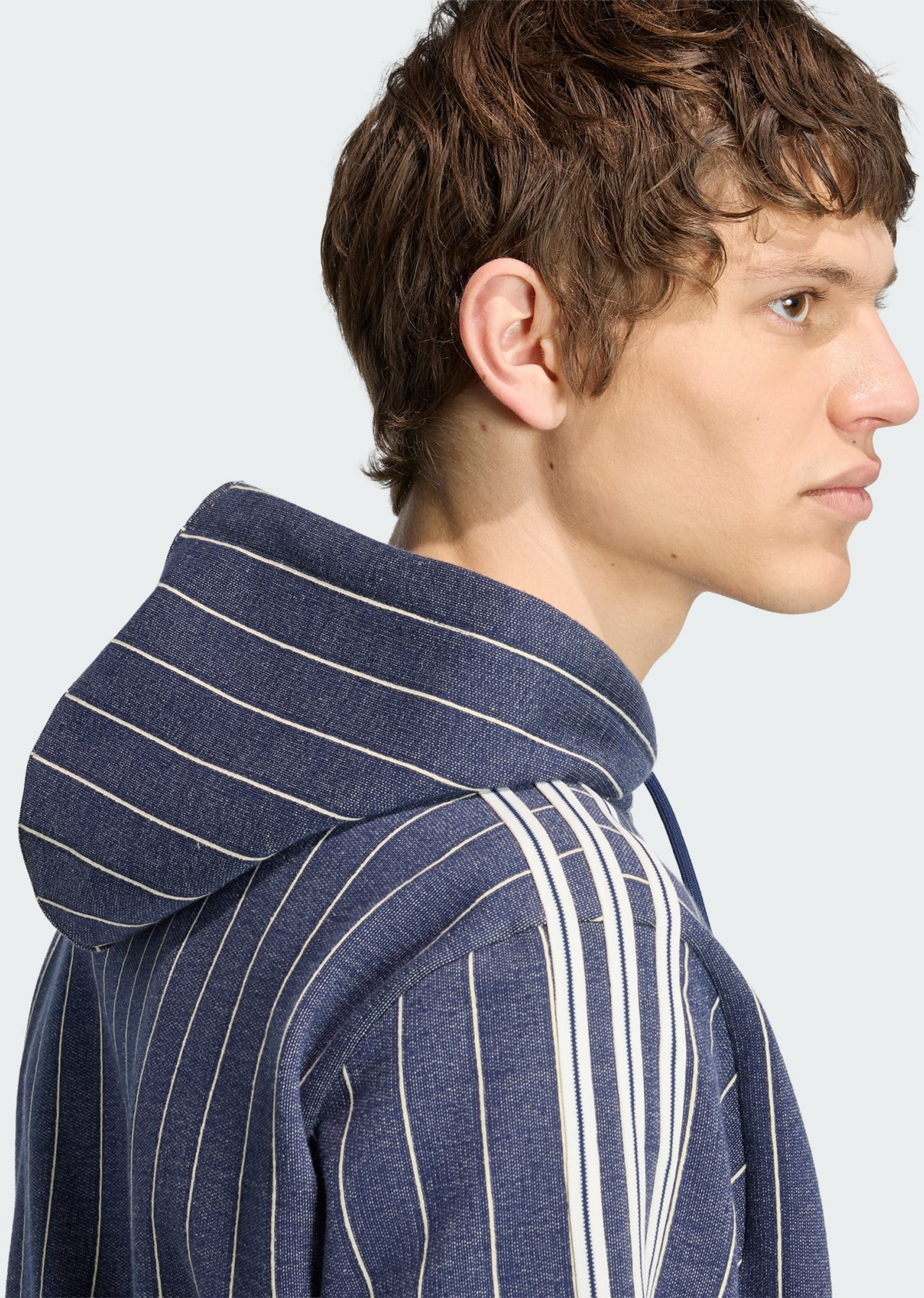 ADIDAS ORIGINALS, Adidas Originals Huvtr&ouml;ja Med Kritstrecksr&auml;nder