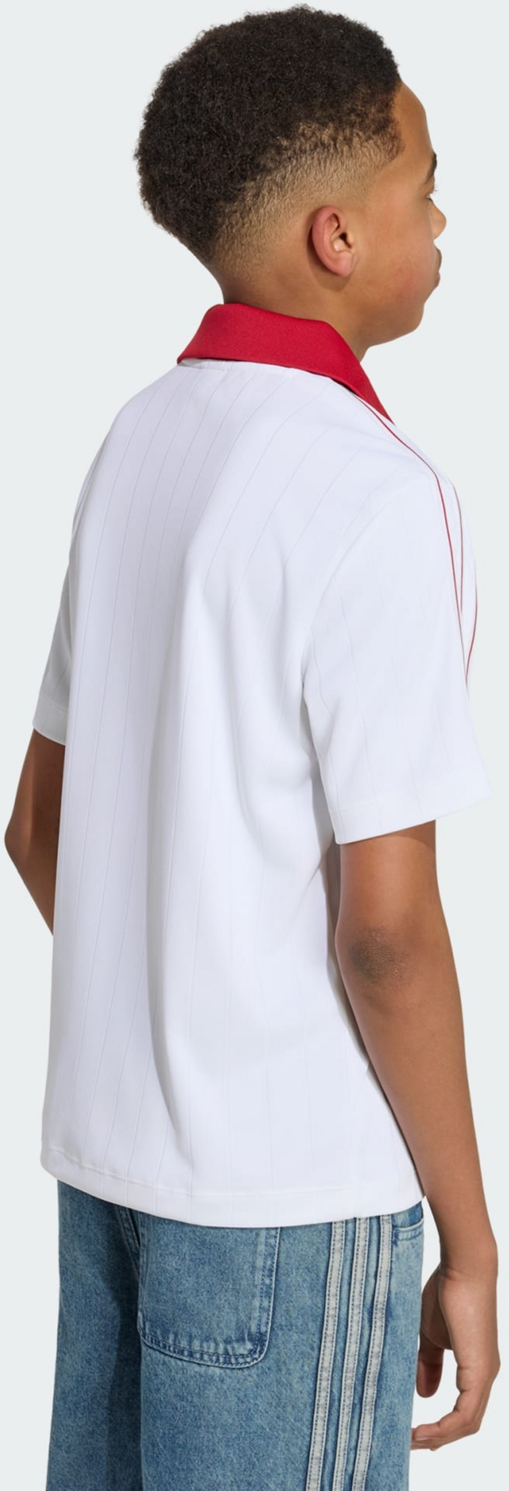 ADIDAS ORIGINALS, Adidas Originals Loose Pinstripe T-shirt Med Pik&eacute;krage